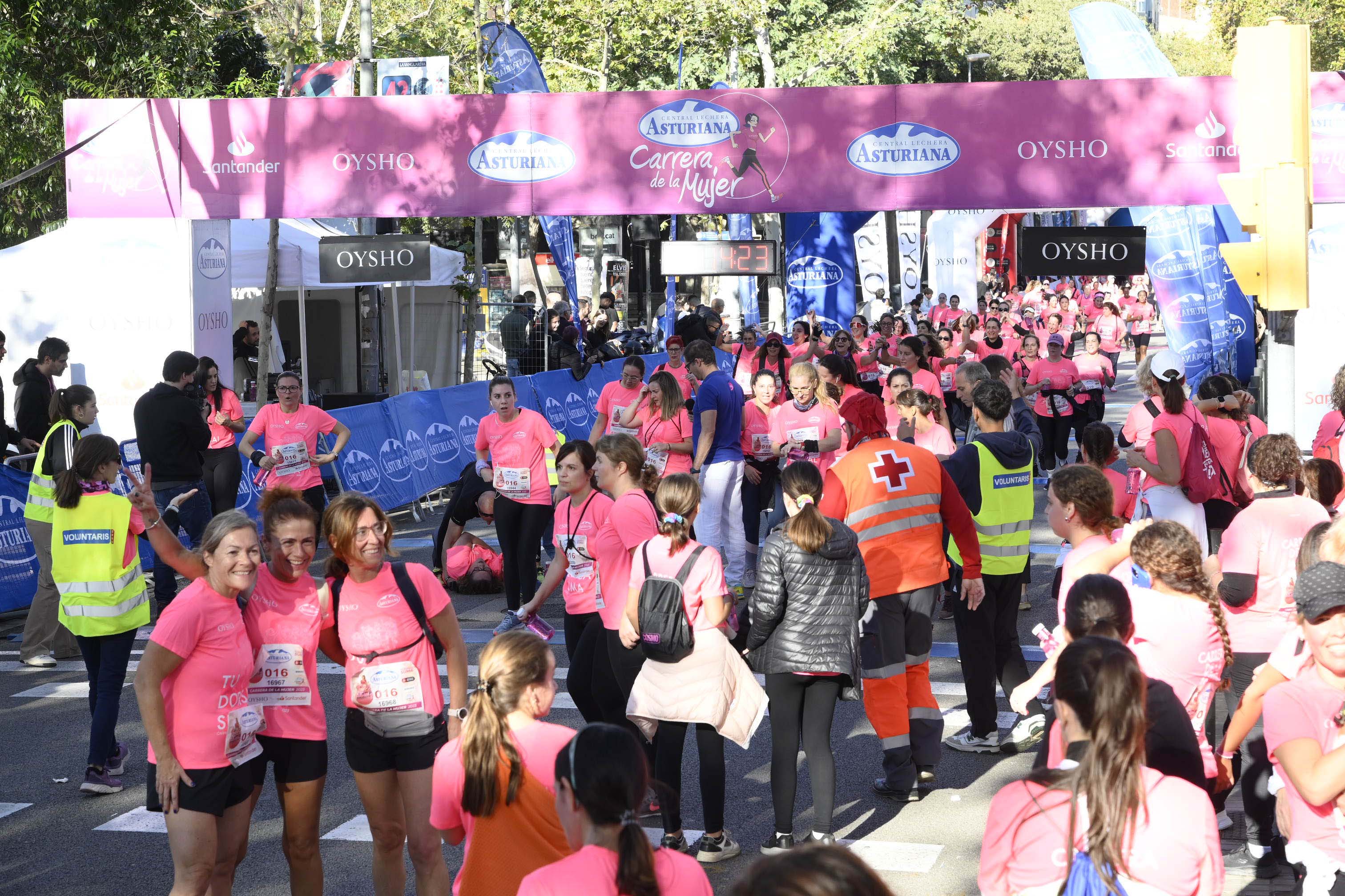 Las mejores fotos de la Carrera de la Mujer de Barcelona 2023. 5264