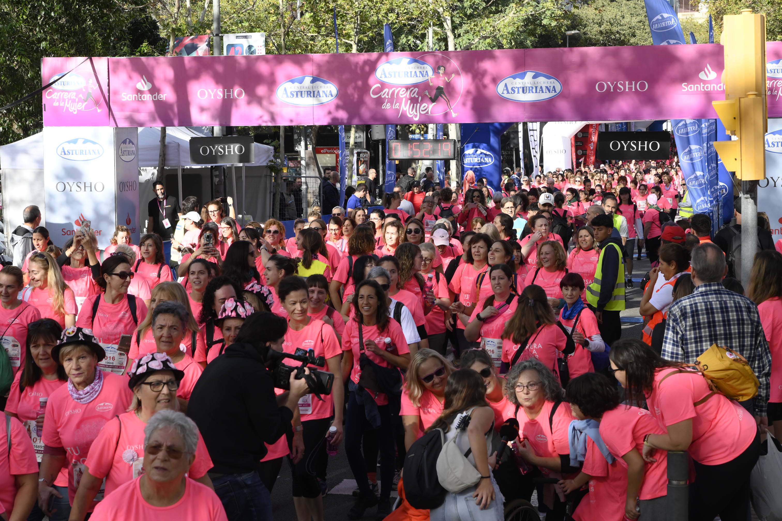 Las mejores fotos de la Carrera de la Mujer de Barcelona 2023. 6358