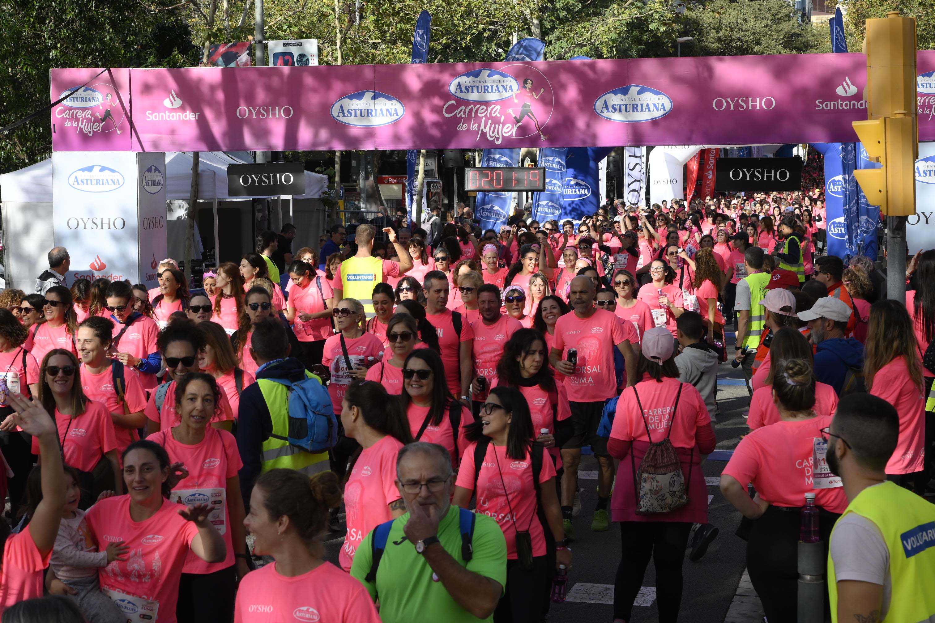 Las mejores fotos de la Carrera de la Mujer de Barcelona 2023. 6609