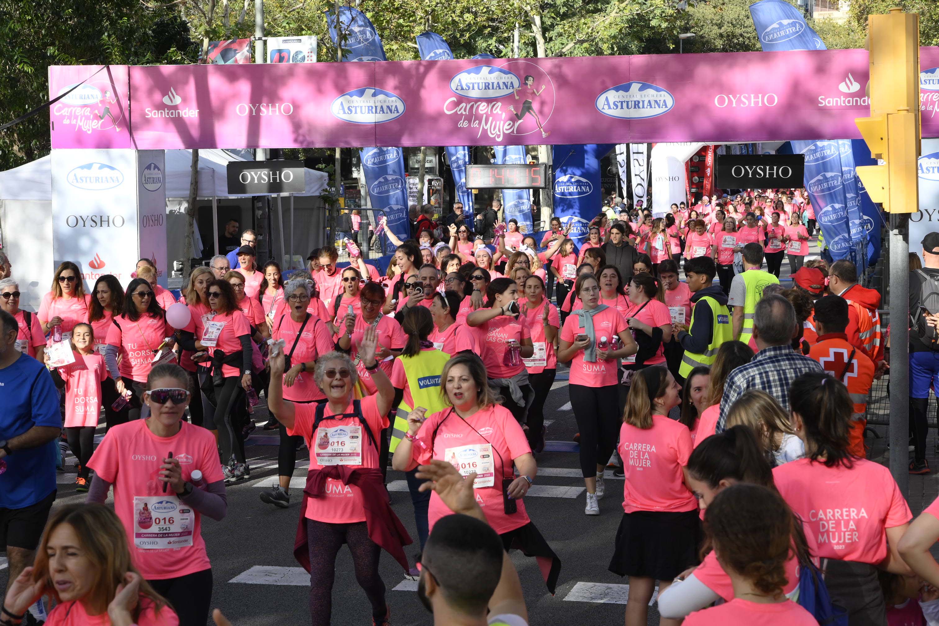 Las mejores fotos de la Carrera de la Mujer de Barcelona 2023. 6120