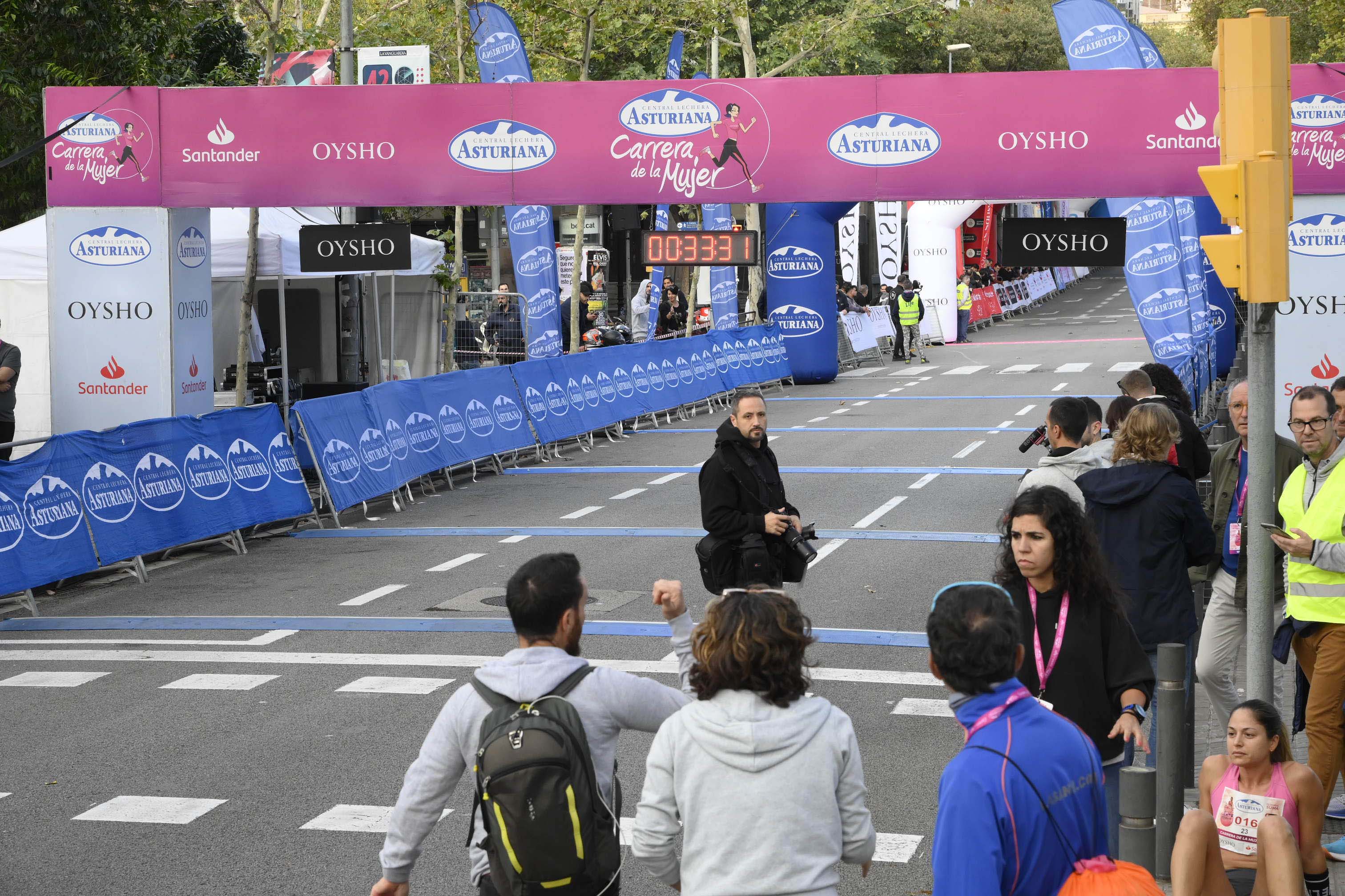 Las mejores fotos de la Carrera de la Mujer de Barcelona 2023. 4094