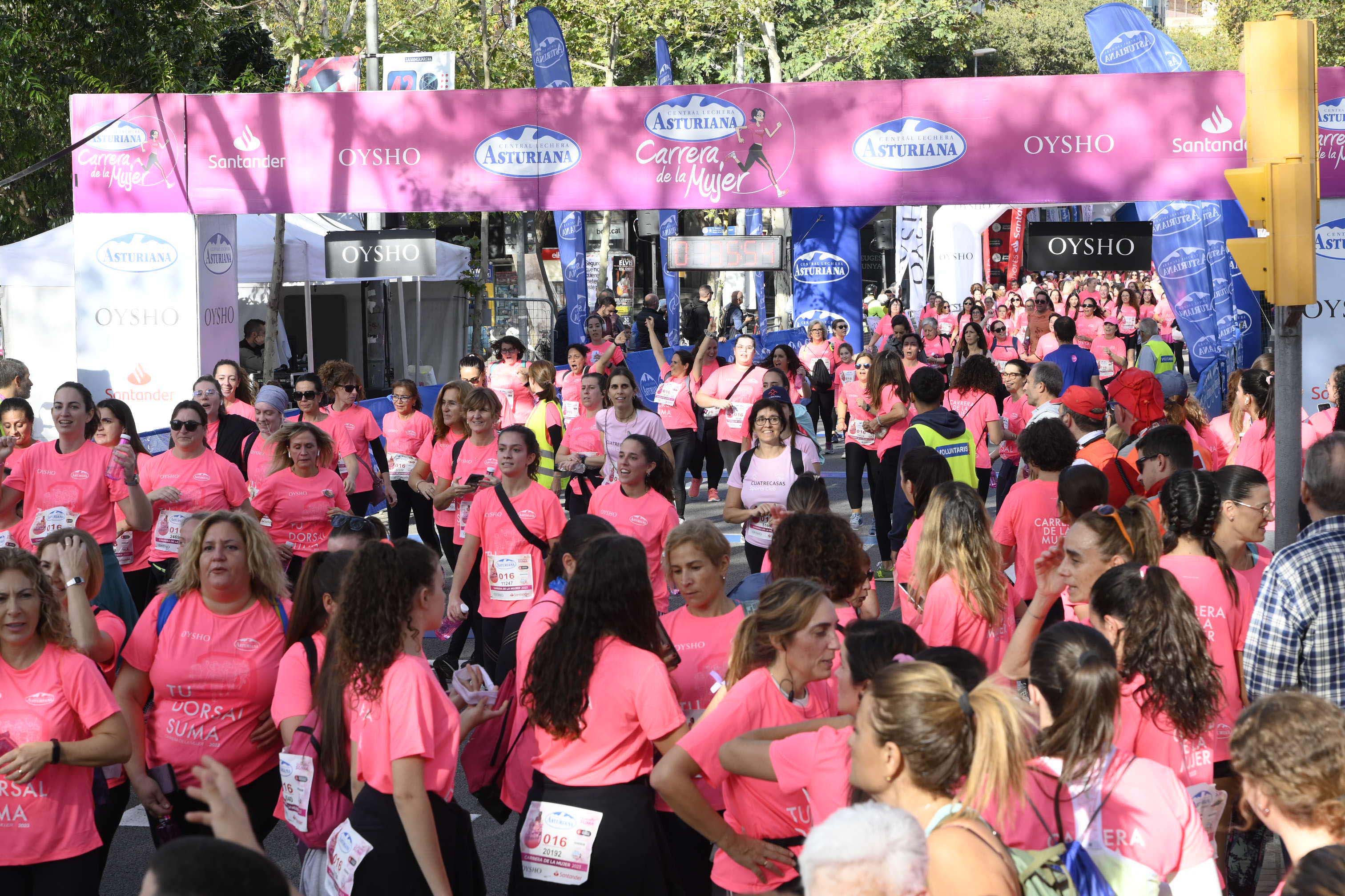 Las mejores fotos de la Carrera de la Mujer de Barcelona 2023. 5877