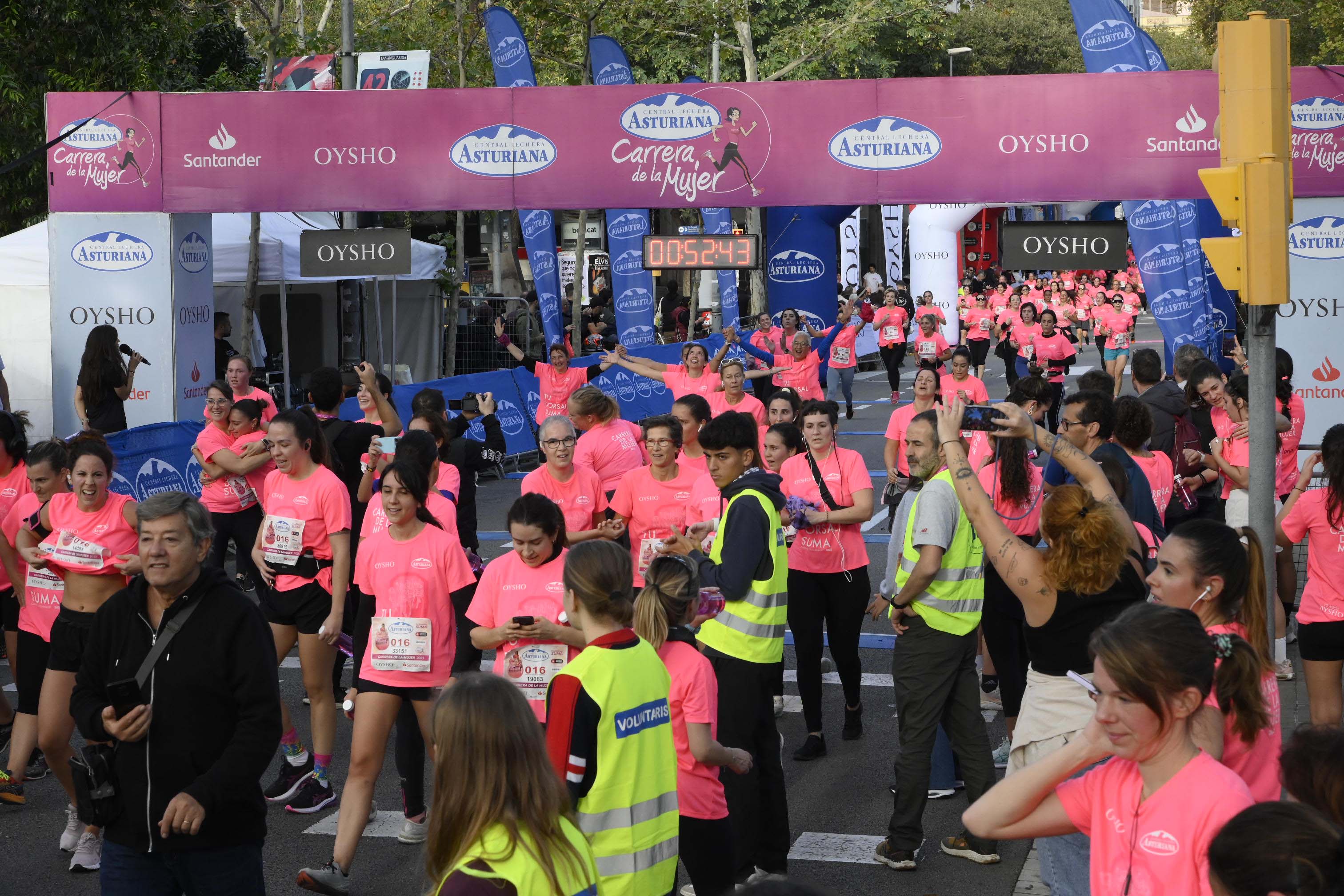Las mejores fotos de la Carrera de la Mujer de Barcelona 2023. 4658