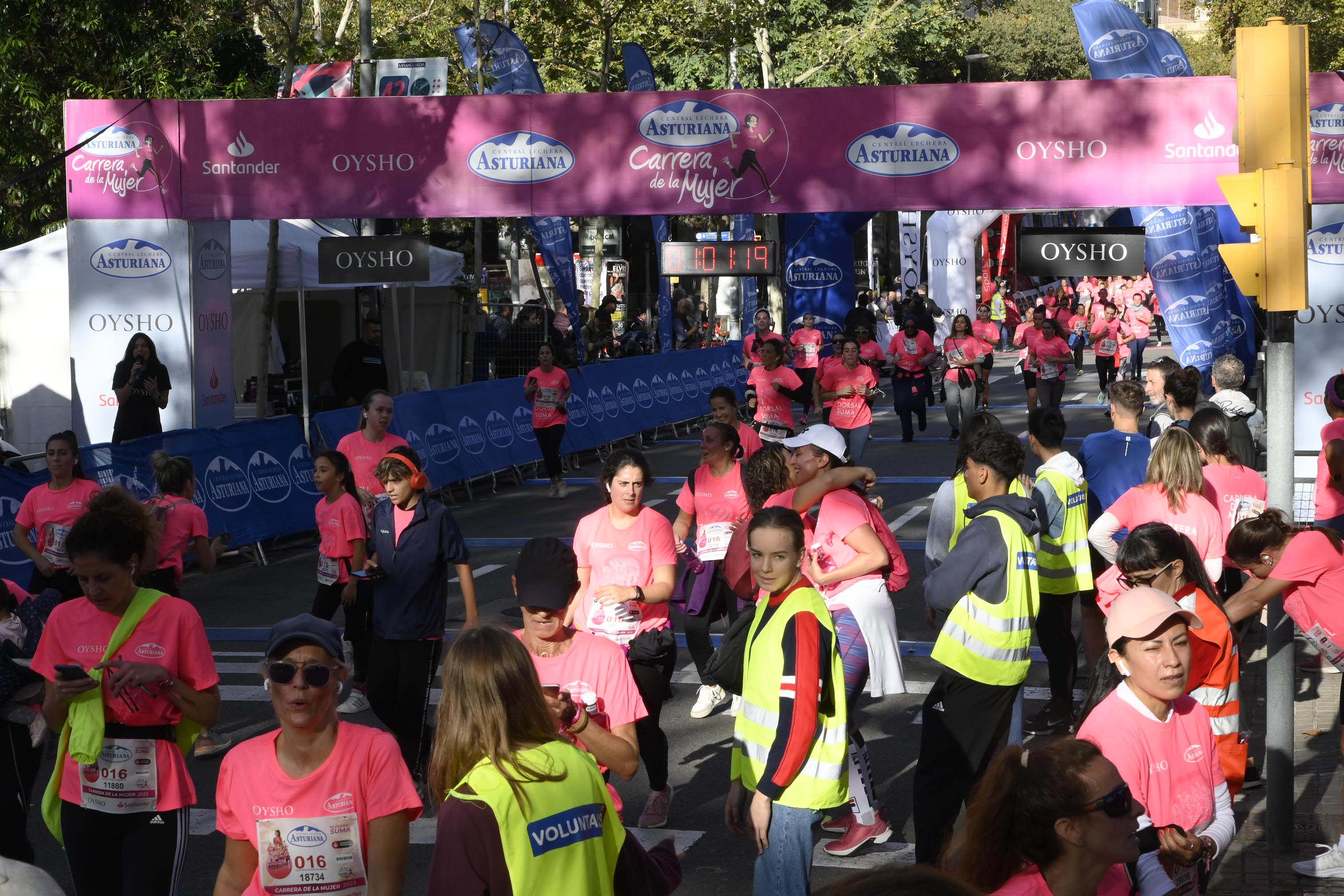 Las mejores fotos de la Carrera de la Mujer de Barcelona 2023. 4916