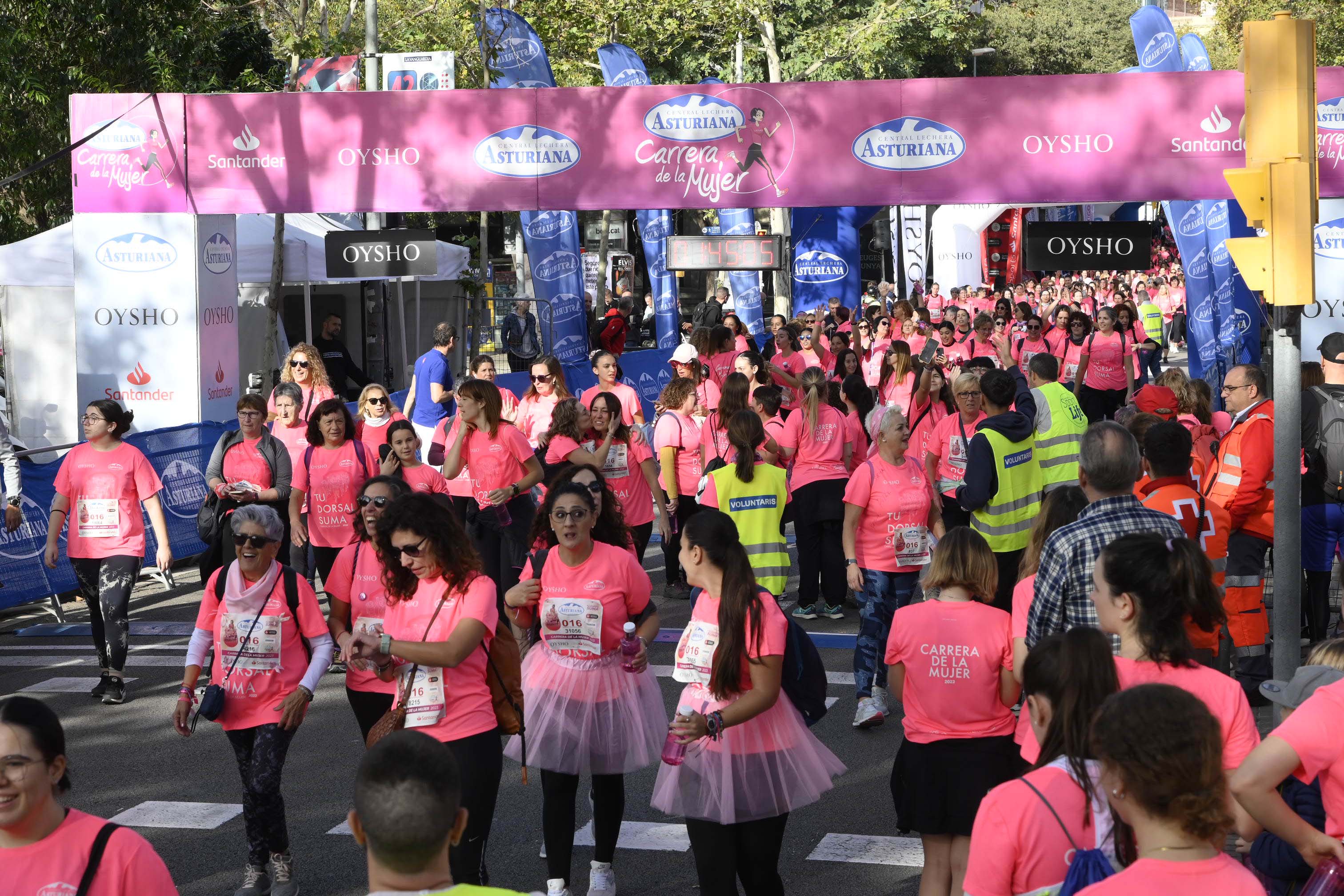 Las mejores fotos de la Carrera de la Mujer de Barcelona 2023. 6145