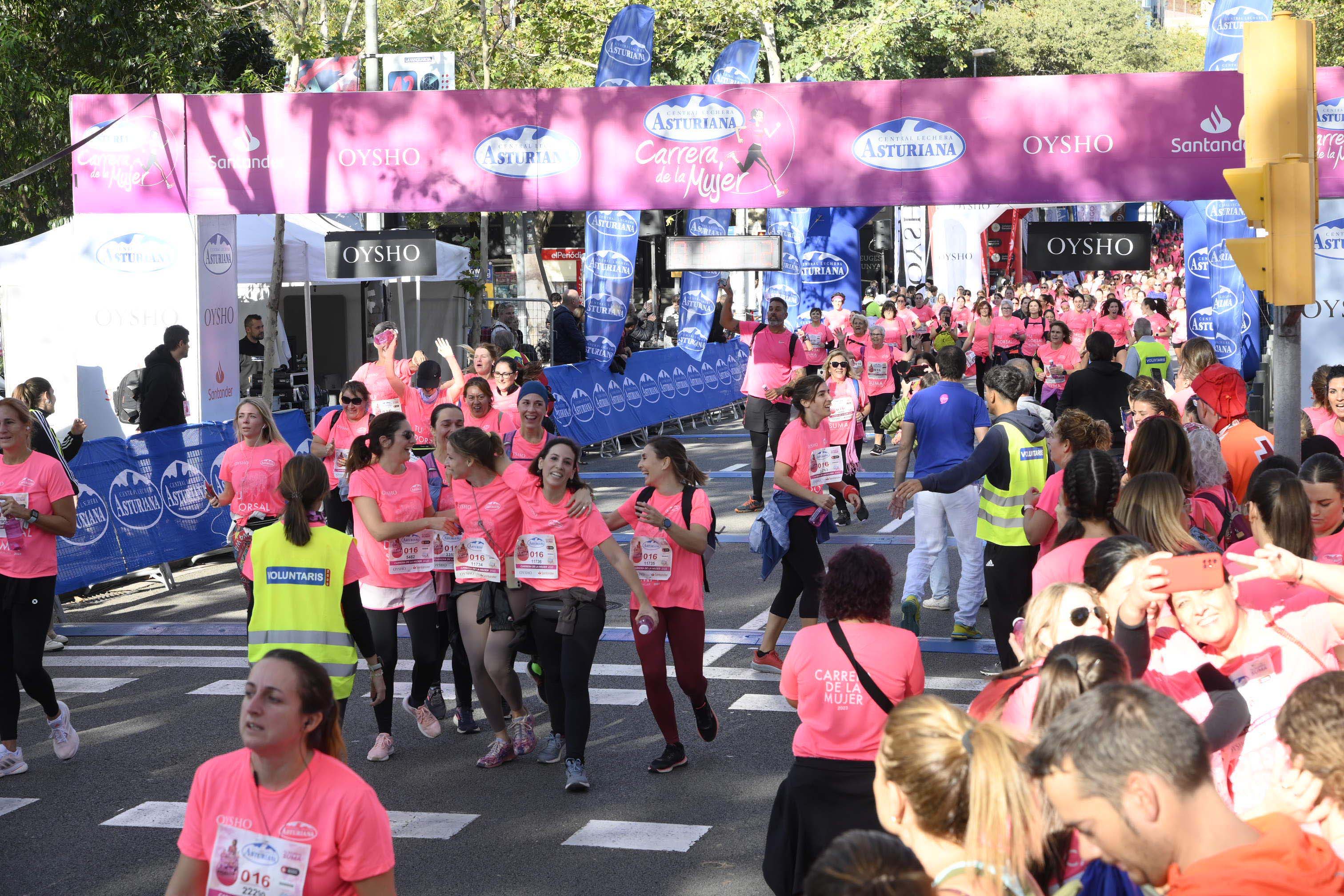 Las mejores fotos de la Carrera de la Mujer de Barcelona 2023. 5649