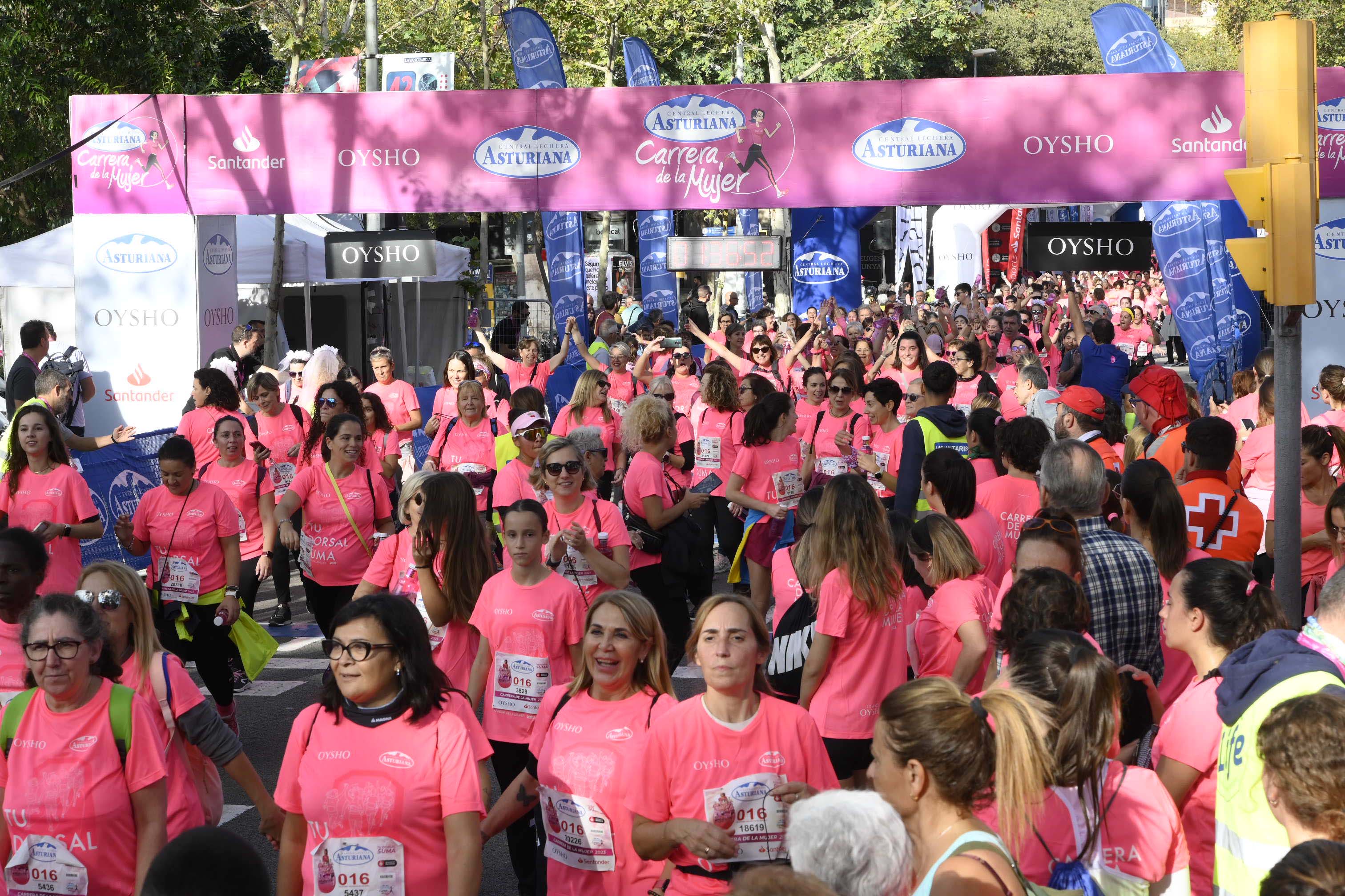 Las mejores fotos de la Carrera de la Mujer de Barcelona 2023. 5903