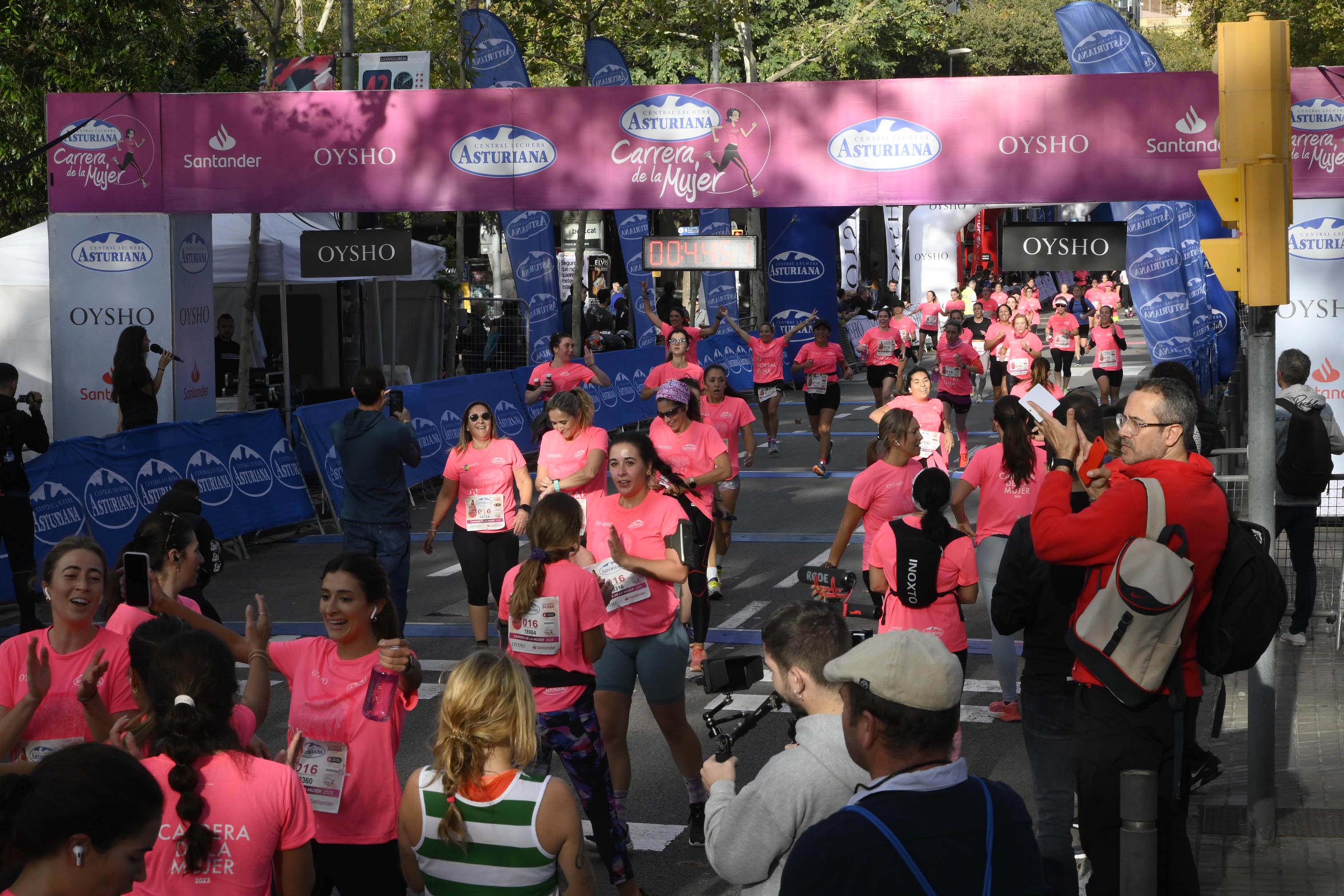 Las mejores fotos de la Carrera de la Mujer de Barcelona 2023. 4422