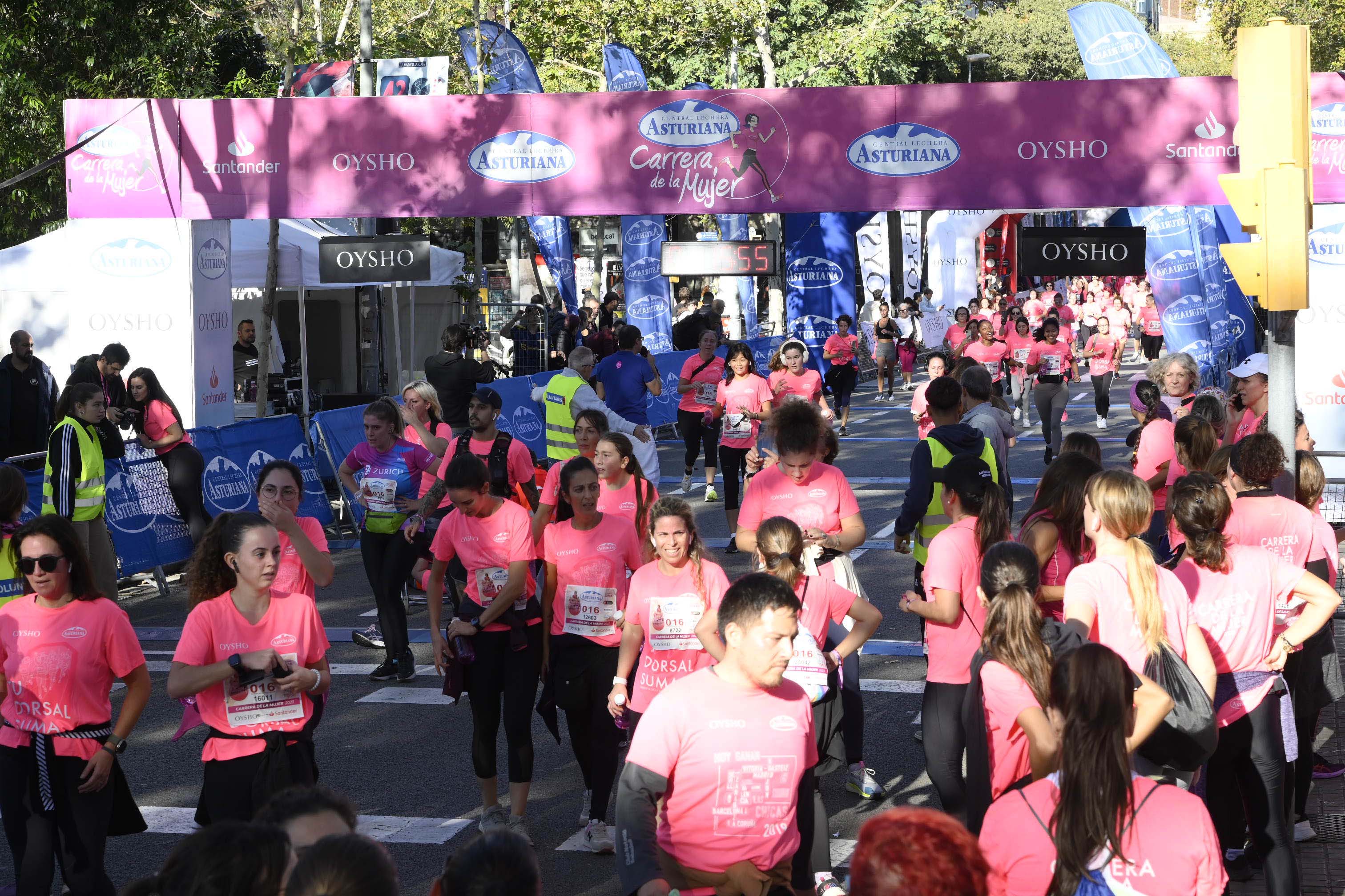 Las mejores fotos de la Carrera de la Mujer de Barcelona 2023. 5310