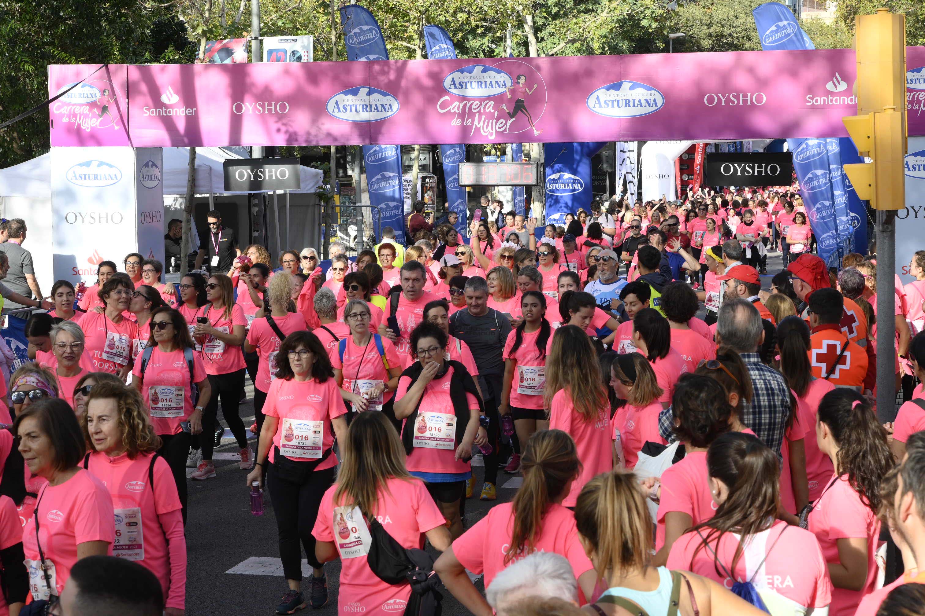 Las mejores fotos de la Carrera de la Mujer de Barcelona 2023. 5910