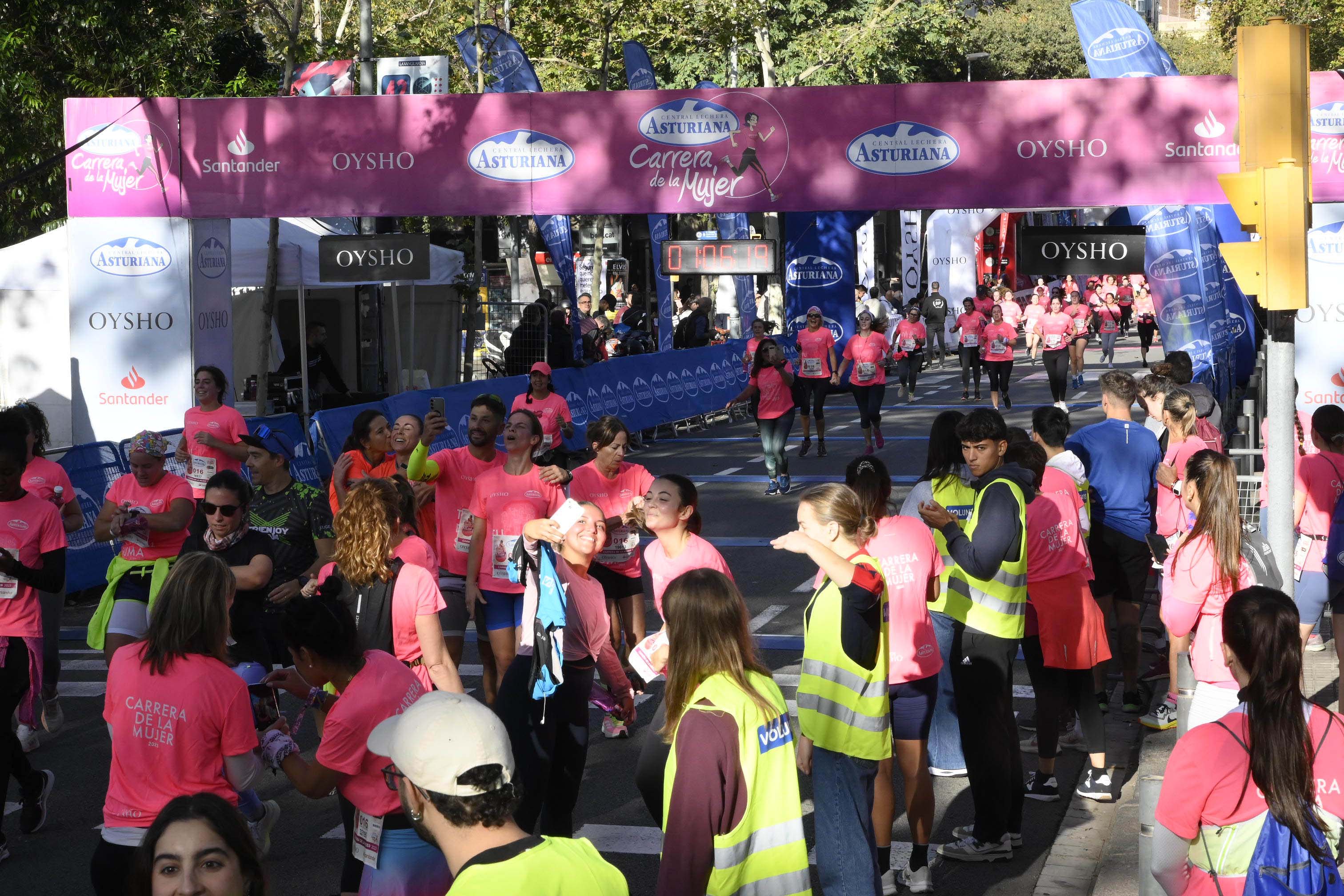 Las mejores fotos de la Carrera de la Mujer de Barcelona 2023. 5066