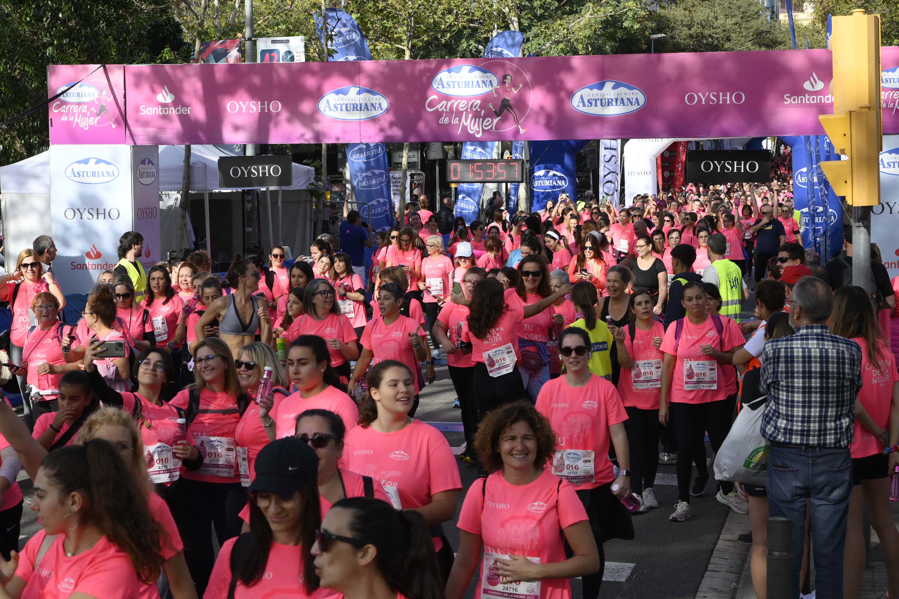 Las mejores fotos de la Carrera de la Mujer de Barcelona 2023. 6407