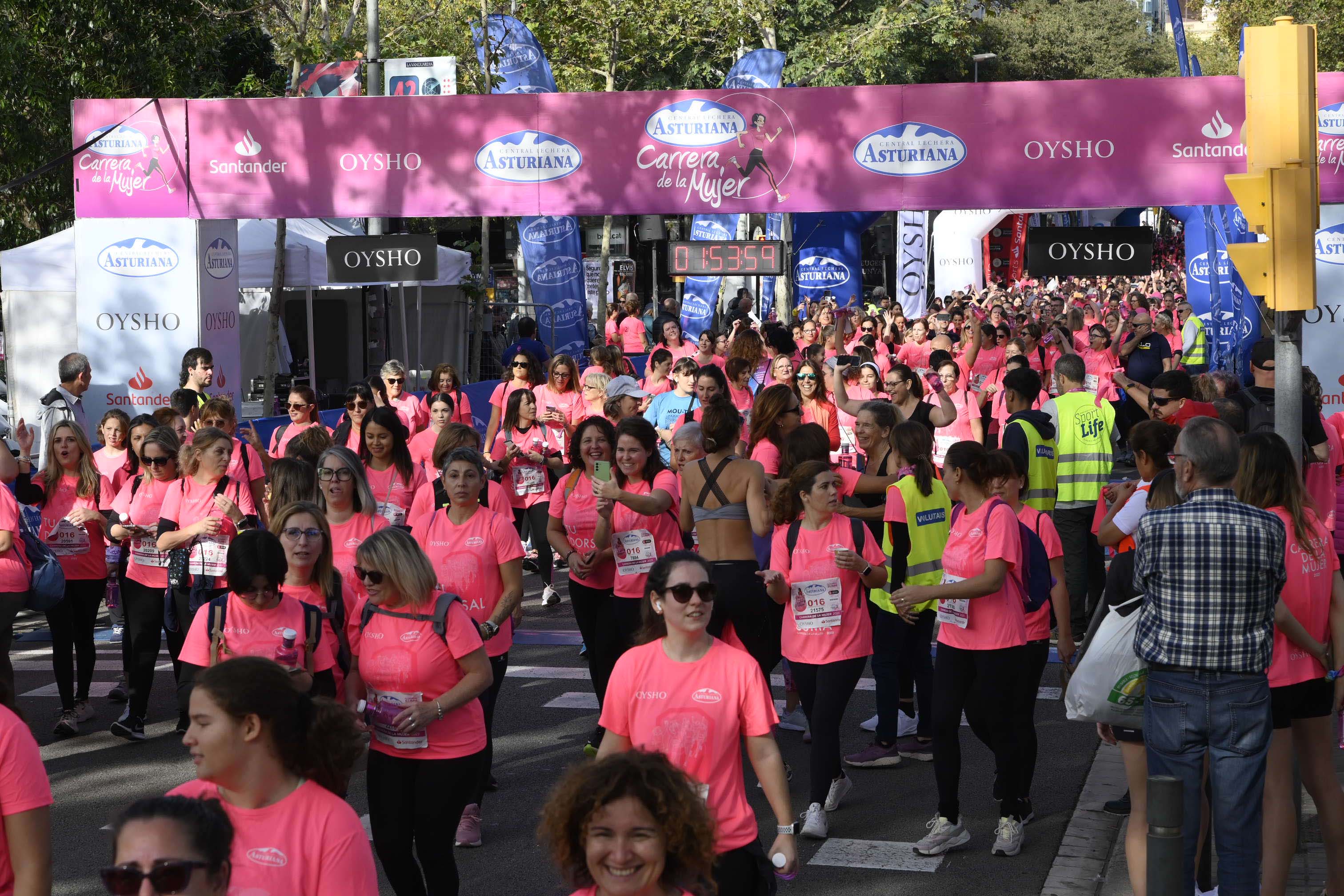 Las mejores fotos de la Carrera de la Mujer de Barcelona 2023. 6408