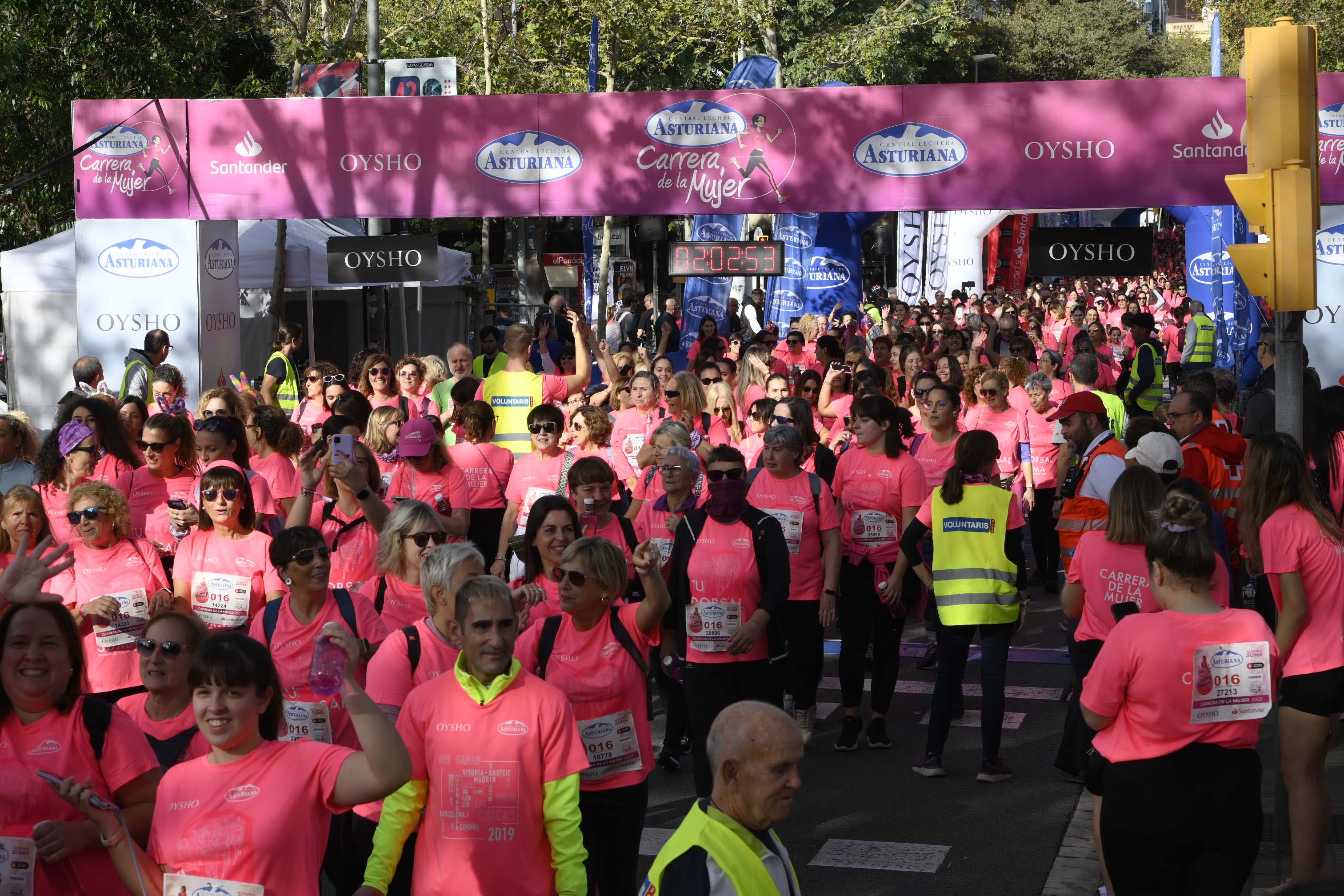 Las mejores fotos de la Carrera de la Mujer de Barcelona 2023. 6656
