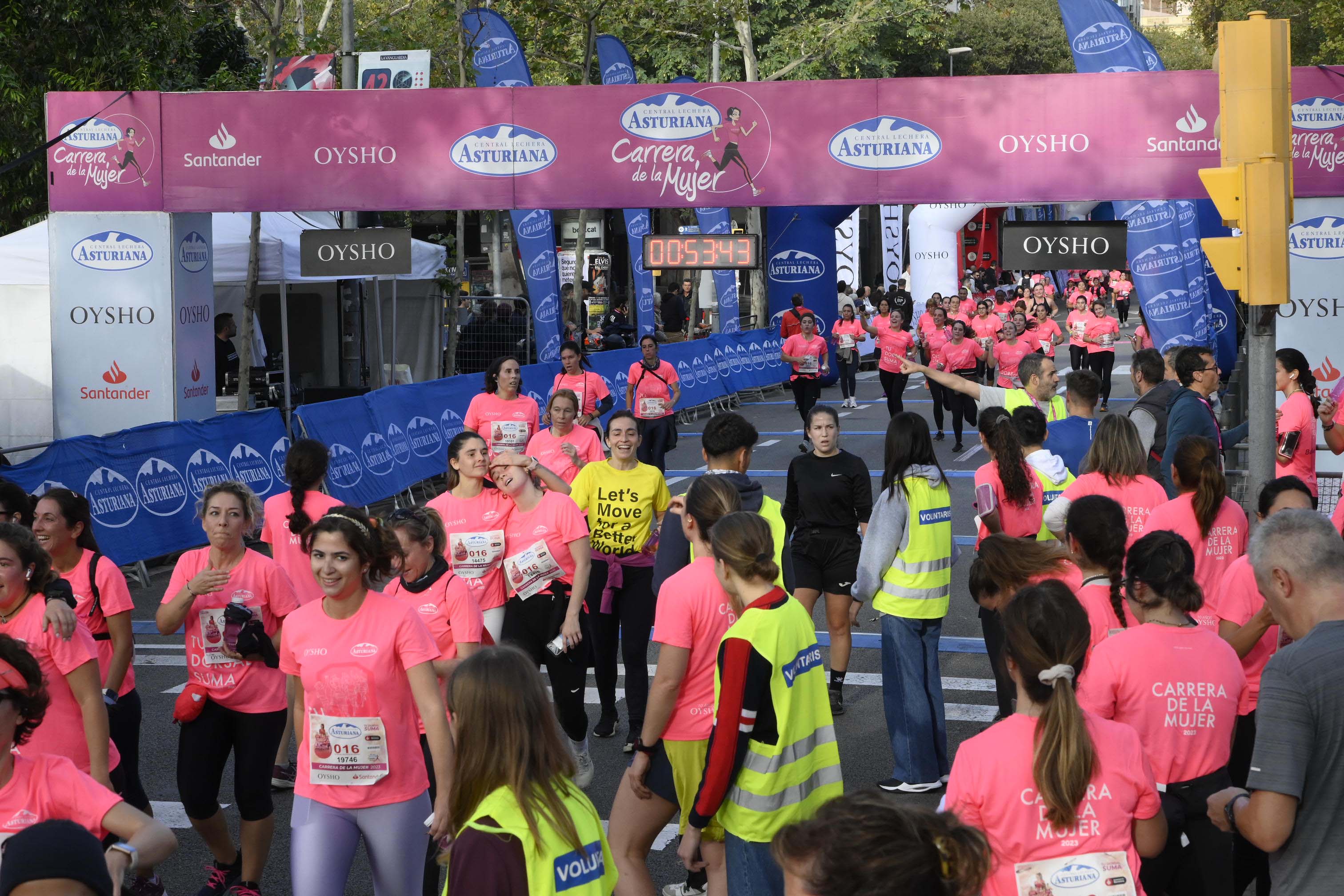 Las mejores fotos de la Carrera de la Mujer de Barcelona 2023. 4688