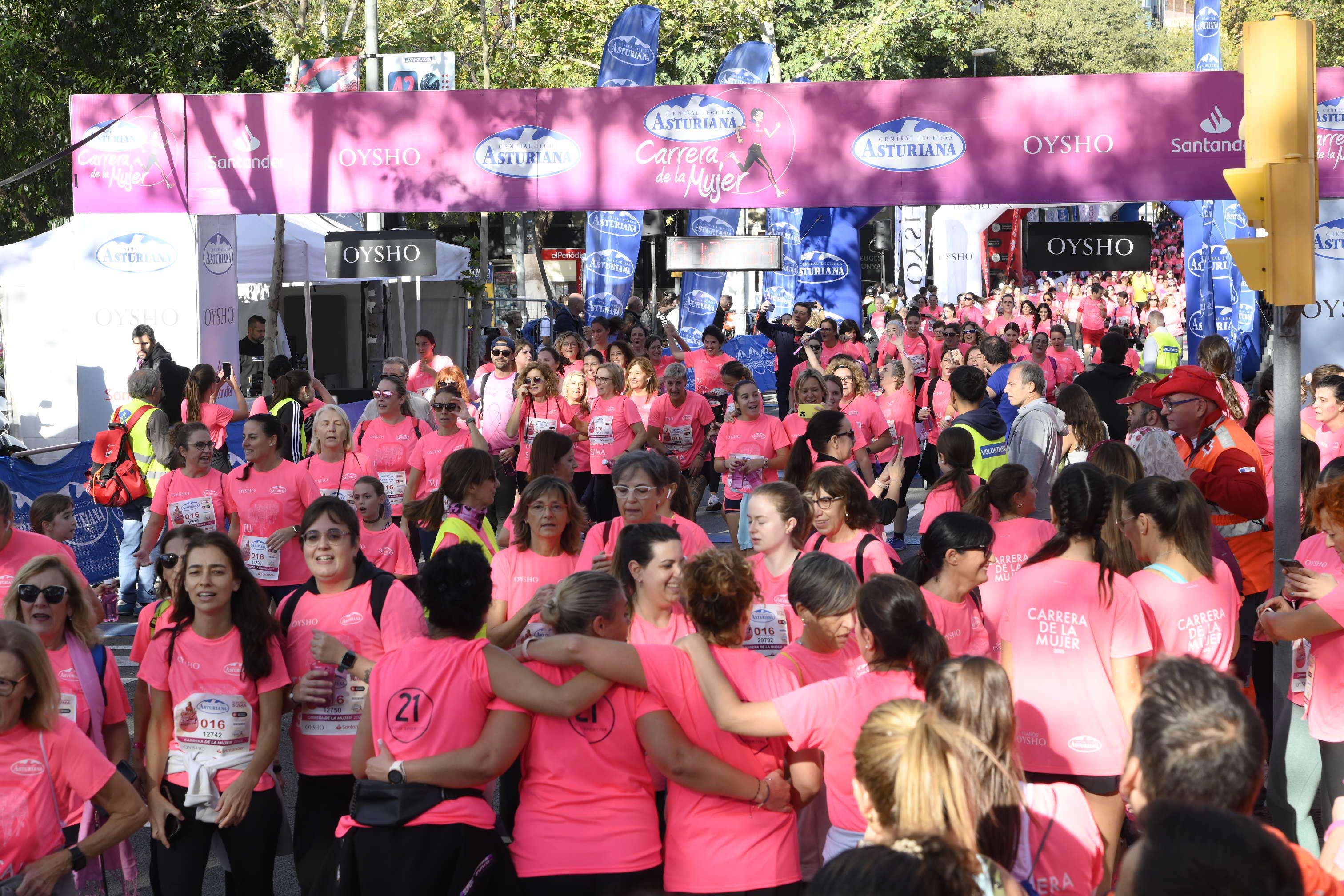 Las mejores fotos de la Carrera de la Mujer de Barcelona 2023. 5670