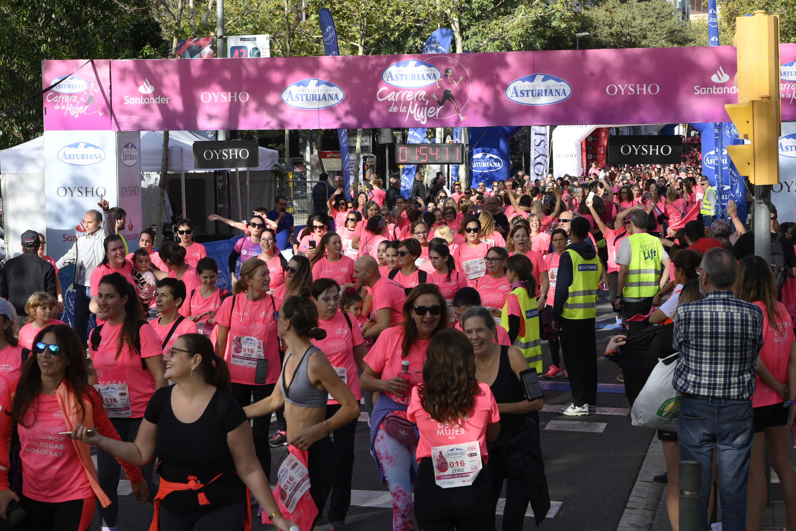 Las mejores fotos de la Carrera de la Mujer de Barcelona 2023. 6414