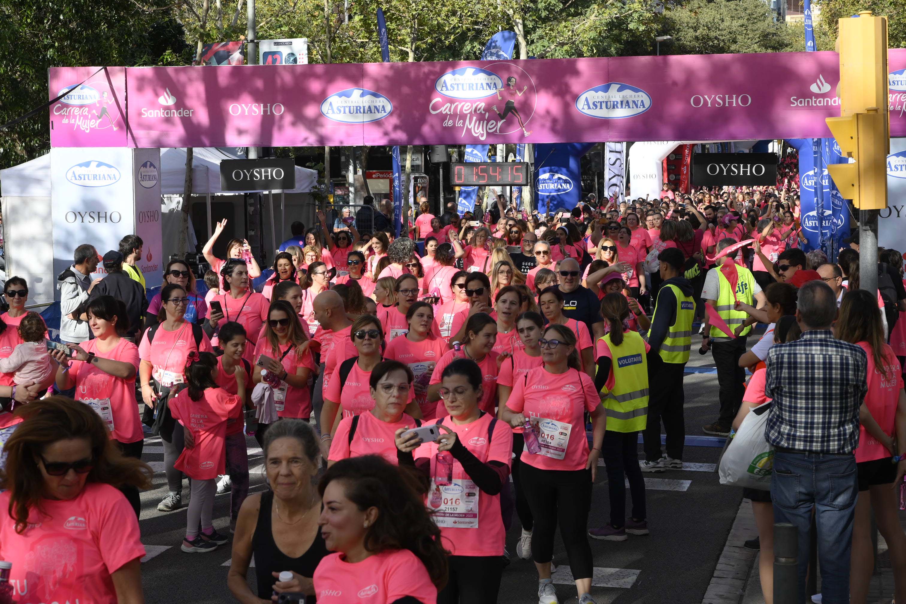 Las mejores fotos de la Carrera de la Mujer de Barcelona 2023. 6416
