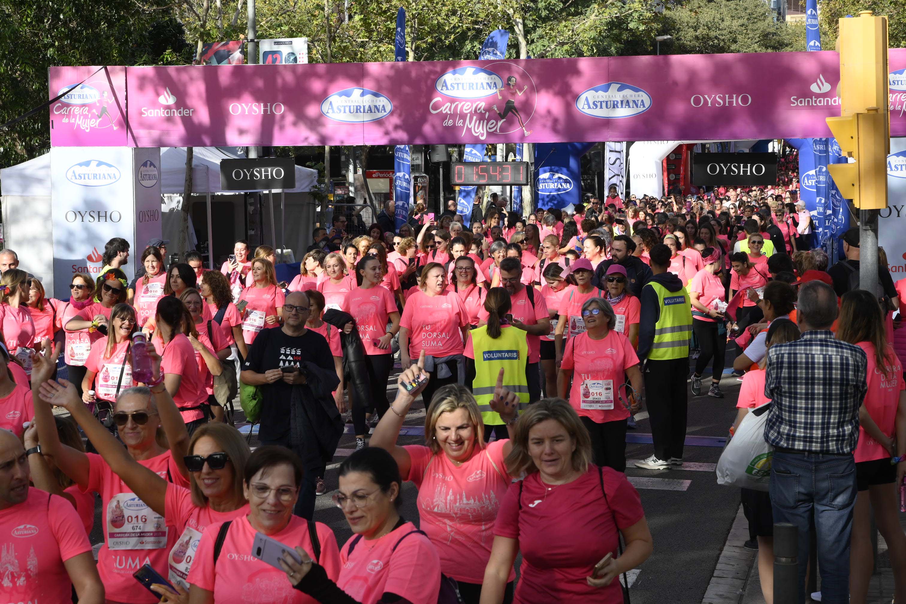 Las mejores fotos de la Carrera de la Mujer de Barcelona 2023. 6419