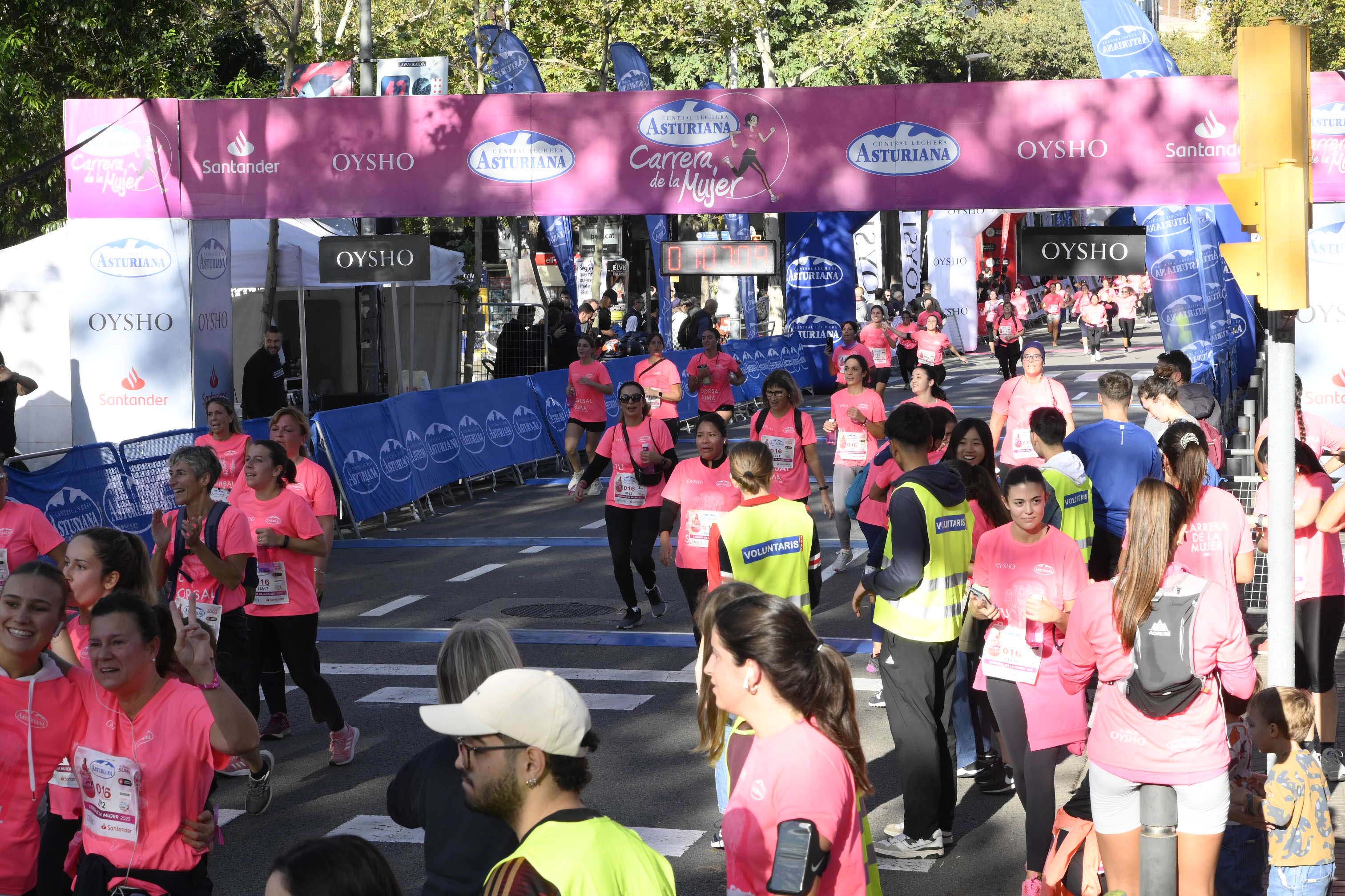 Las mejores fotos de la Carrera de la Mujer de Barcelona 2023. 5091