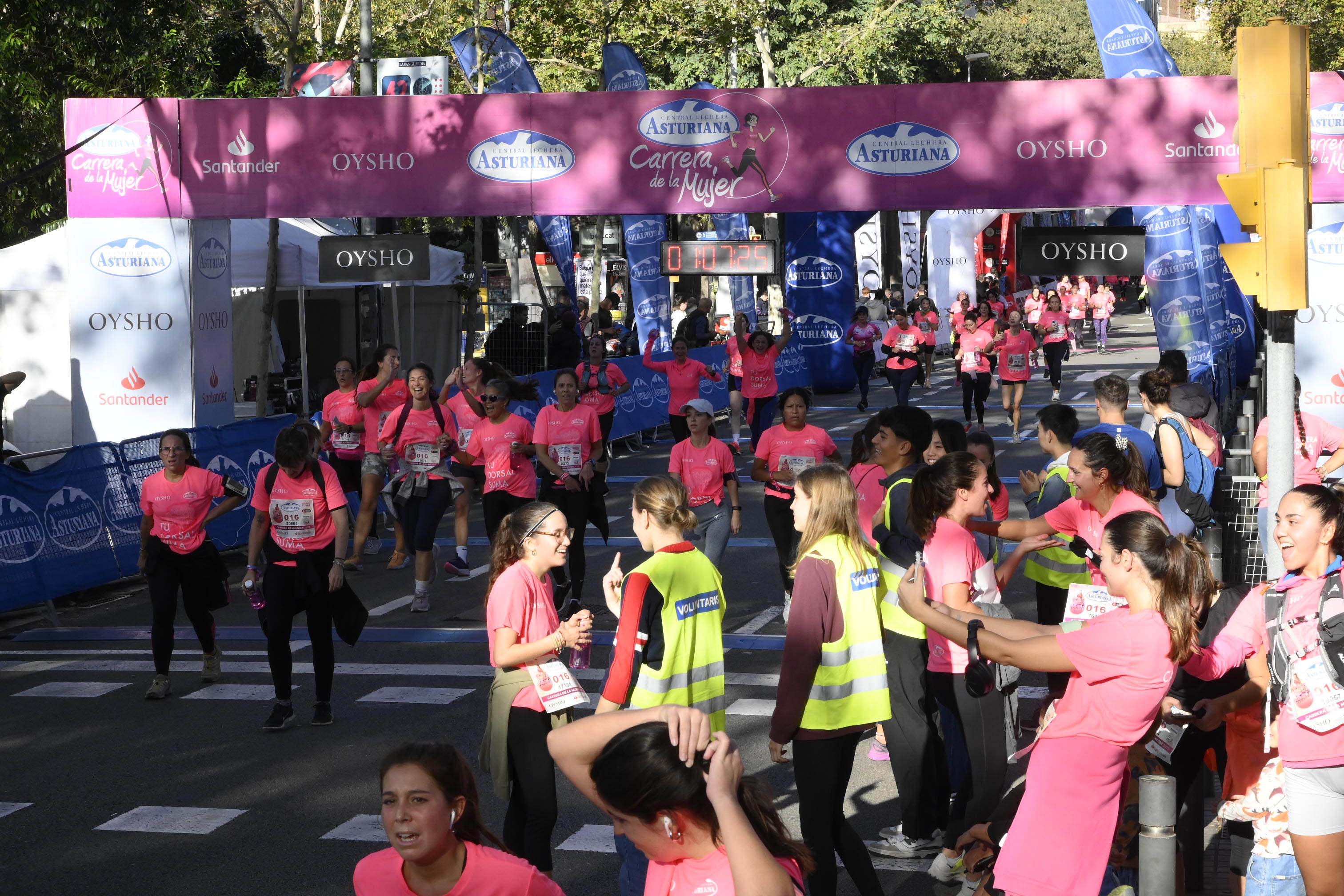 Las mejores fotos de la Carrera de la Mujer de Barcelona 2023. 5099