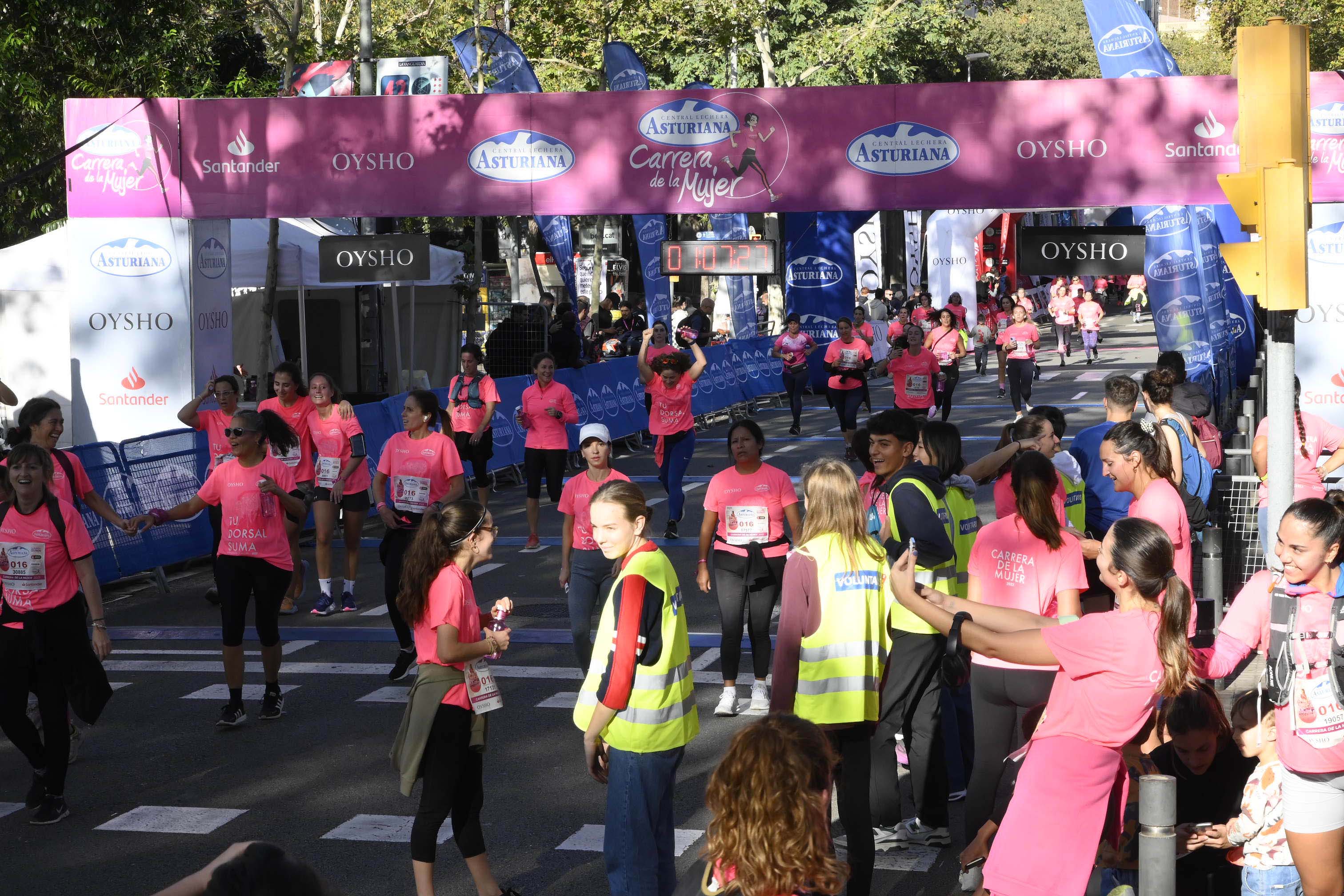 Las mejores fotos de la Carrera de la Mujer de Barcelona 2023. 5100