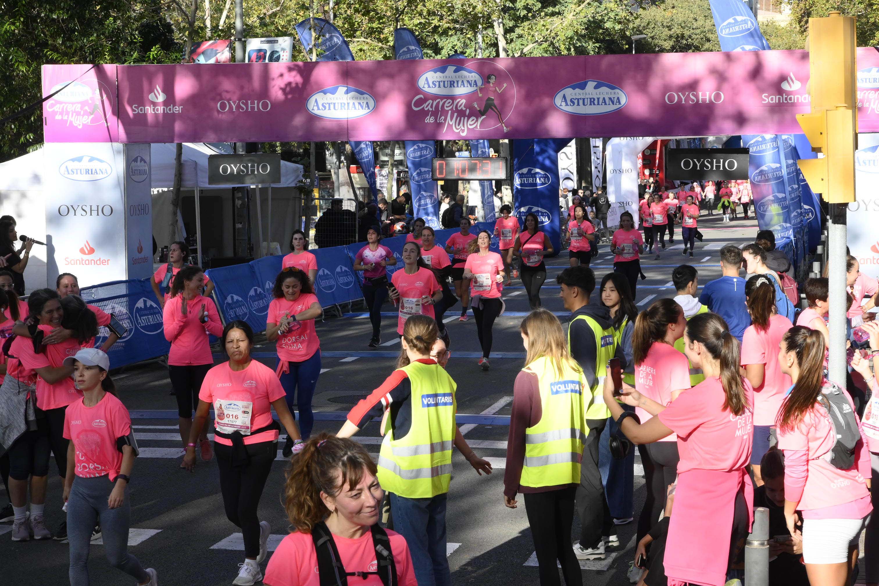 Las mejores fotos de la Carrera de la Mujer de Barcelona 2023. 5102