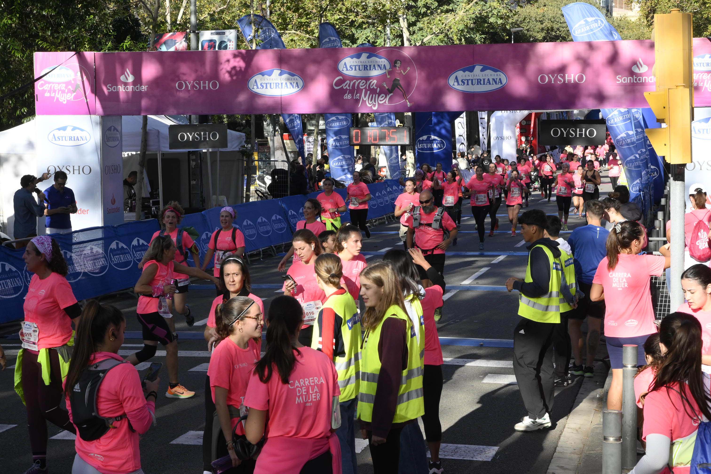 Las mejores fotos de la Carrera de la Mujer de Barcelona 2023. 5112