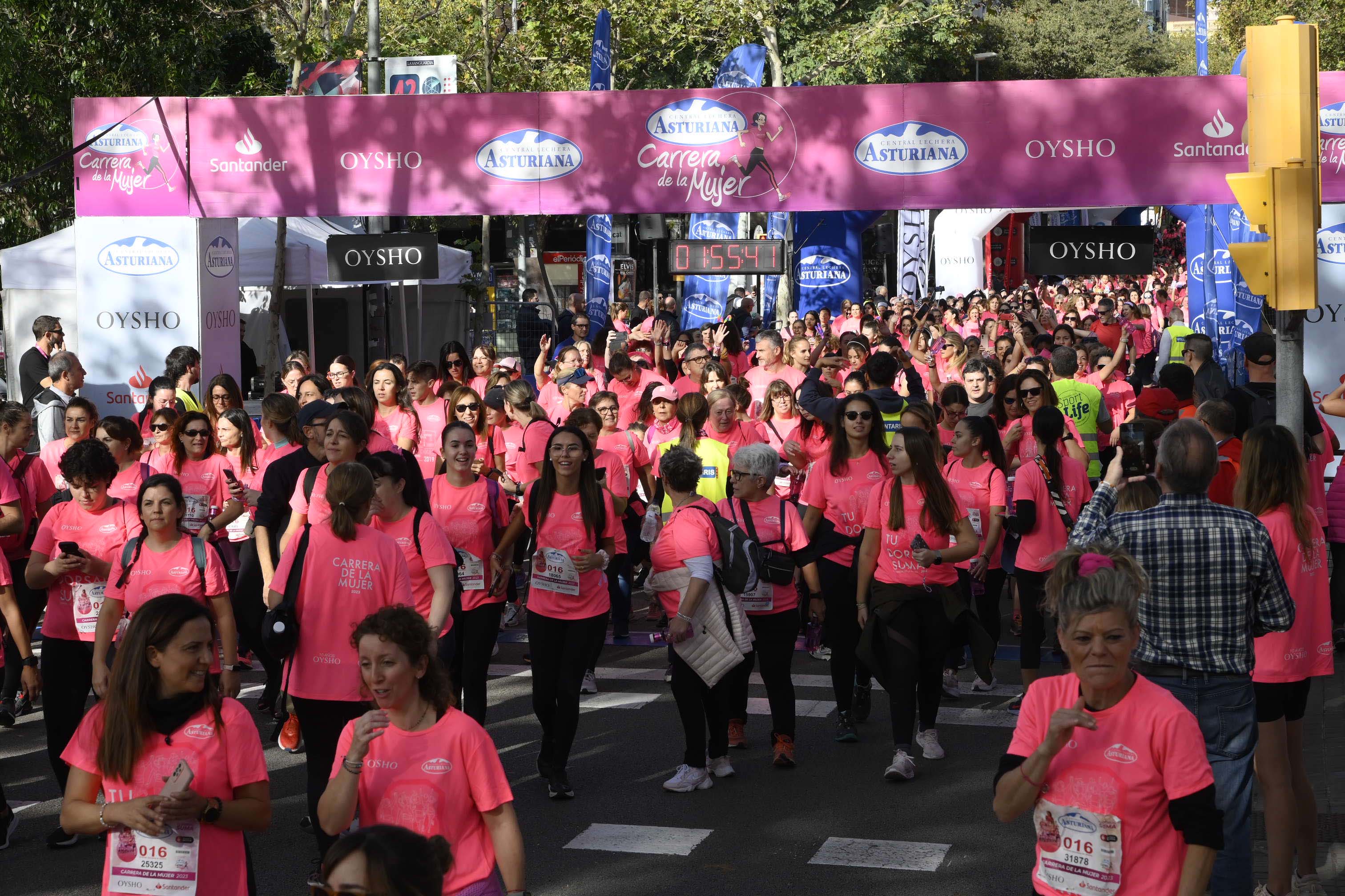 Las mejores fotos de la Carrera de la Mujer de Barcelona 2023. 6454