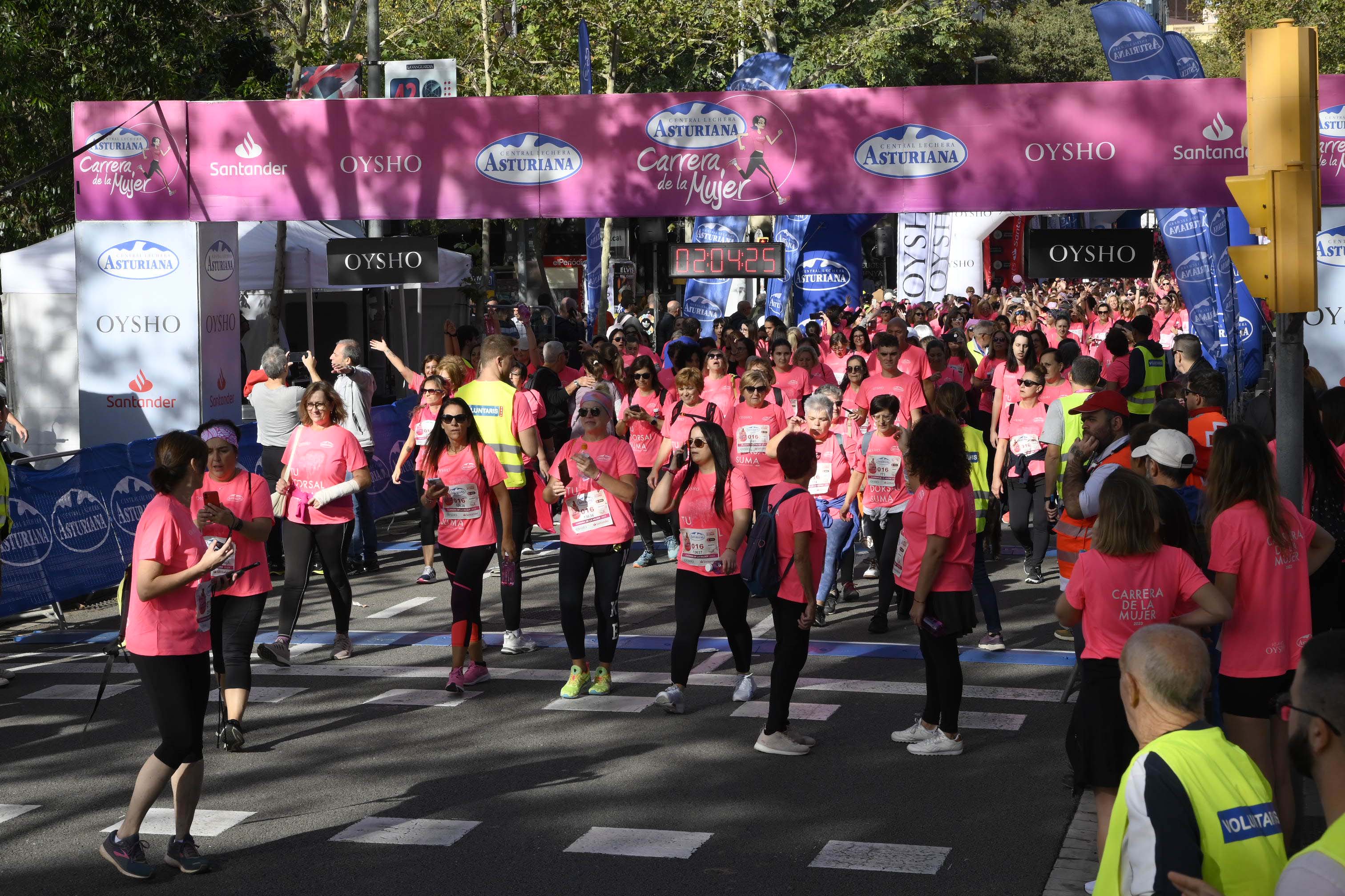 Las mejores fotos de la Carrera de la Mujer de Barcelona 2023. 6702