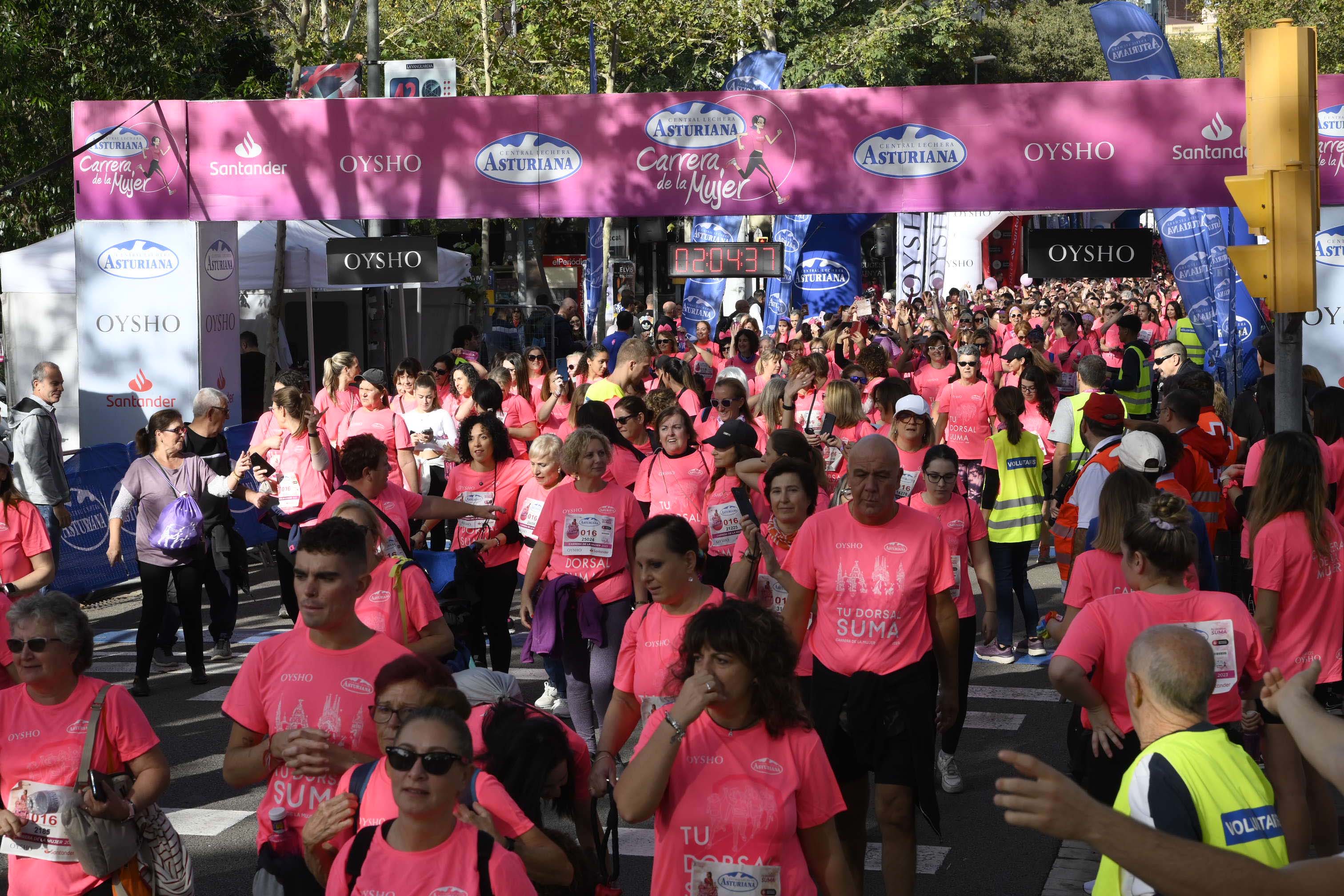 Las mejores fotos de la Carrera de la Mujer de Barcelona 2023. 6708