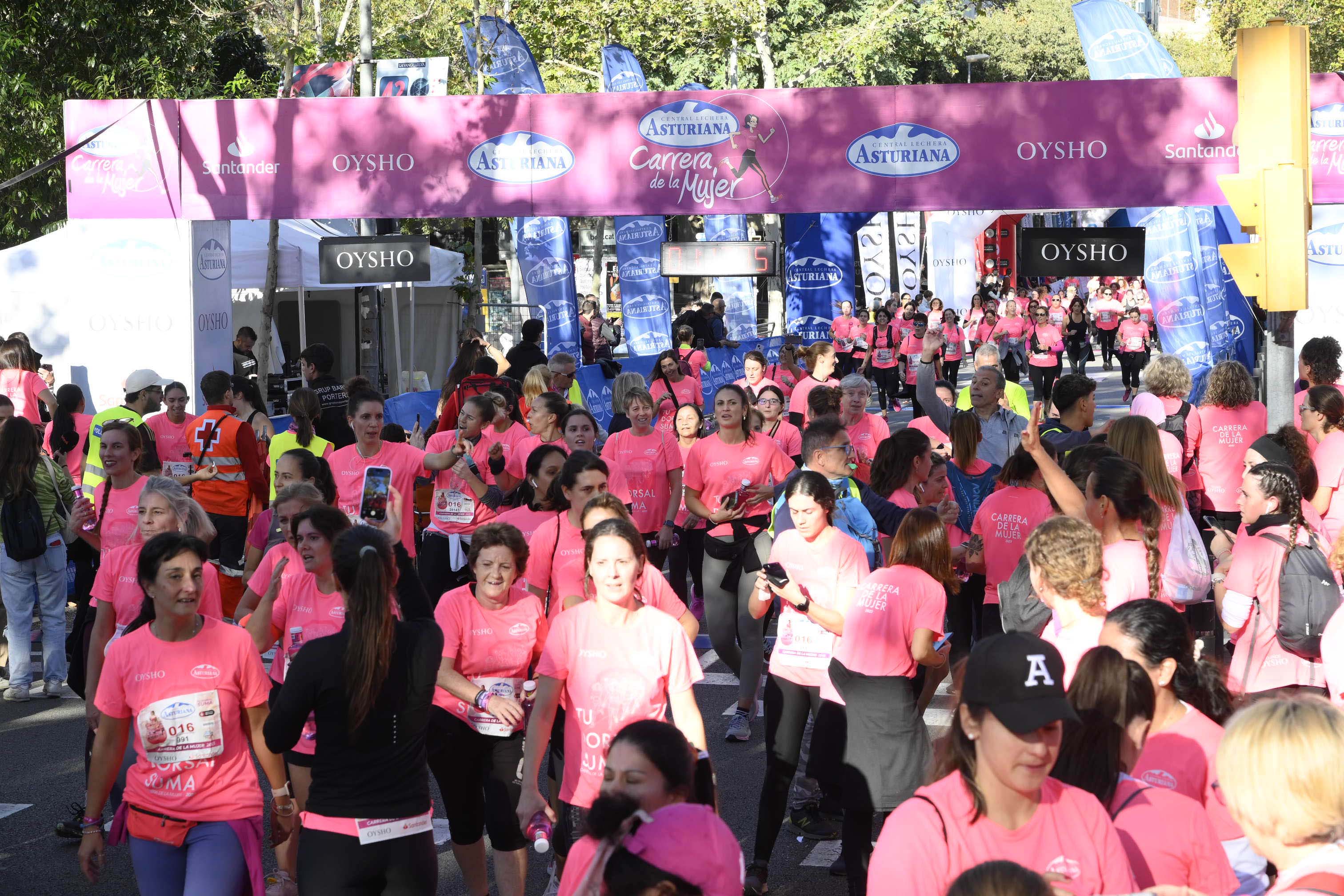 Las mejores fotos de la Carrera de la Mujer de Barcelona 2023. 5360
