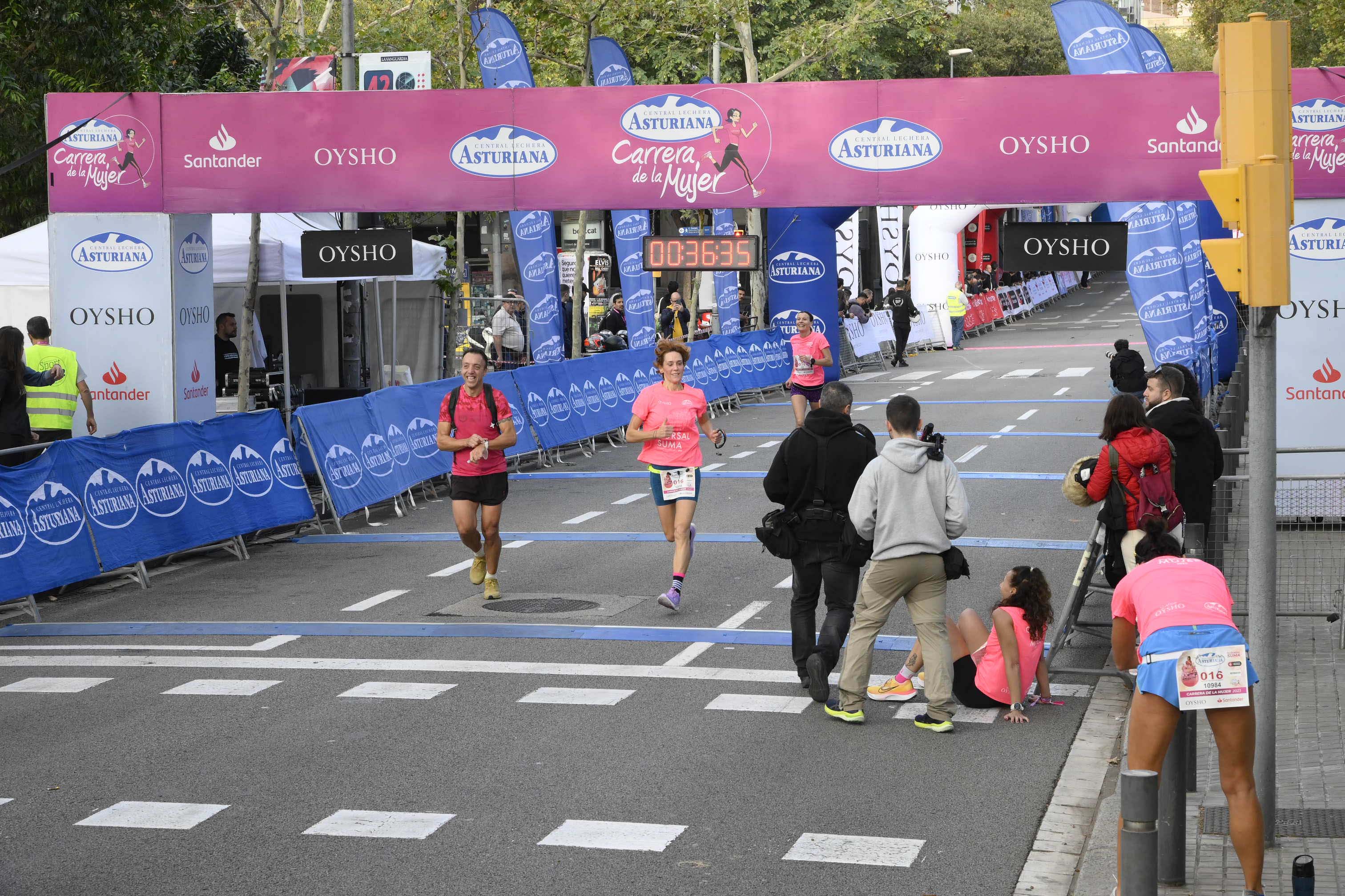 Las mejores fotos de la Carrera de la Mujer de Barcelona 2023. 4186