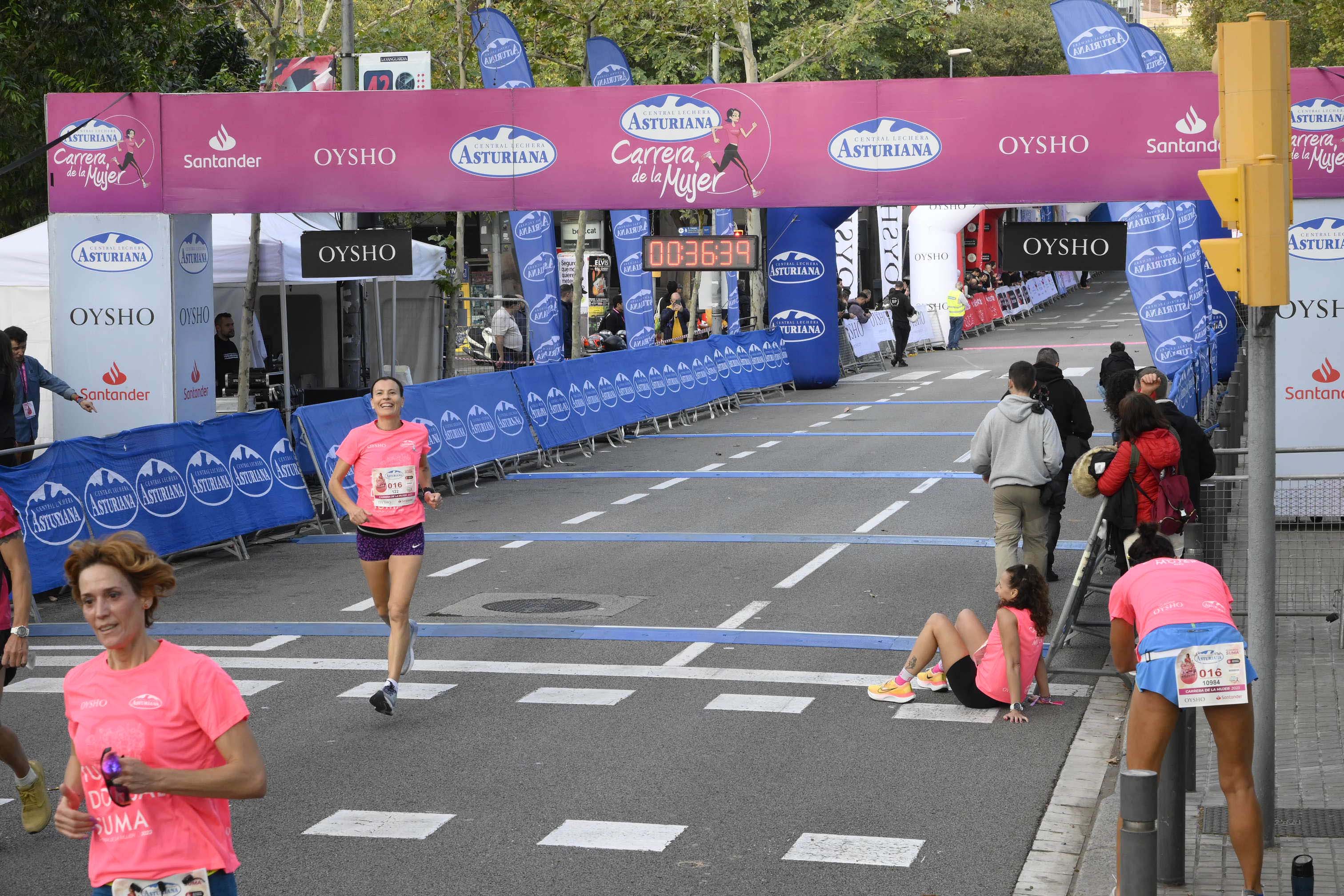 Las mejores fotos de la Carrera de la Mujer de Barcelona 2023. 4188