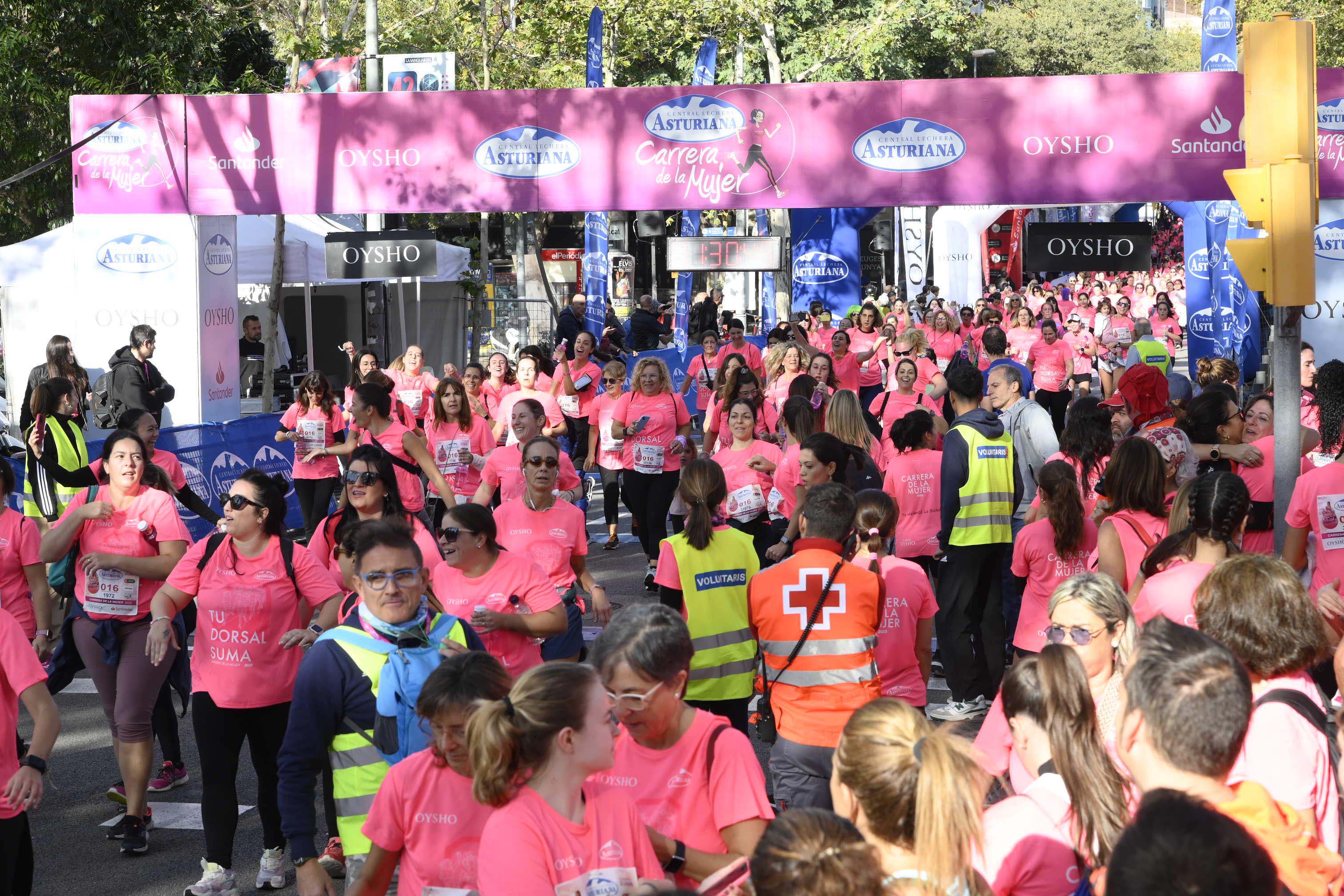 Las mejores fotos de la Carrera de la Mujer de Barcelona 2023. 5726