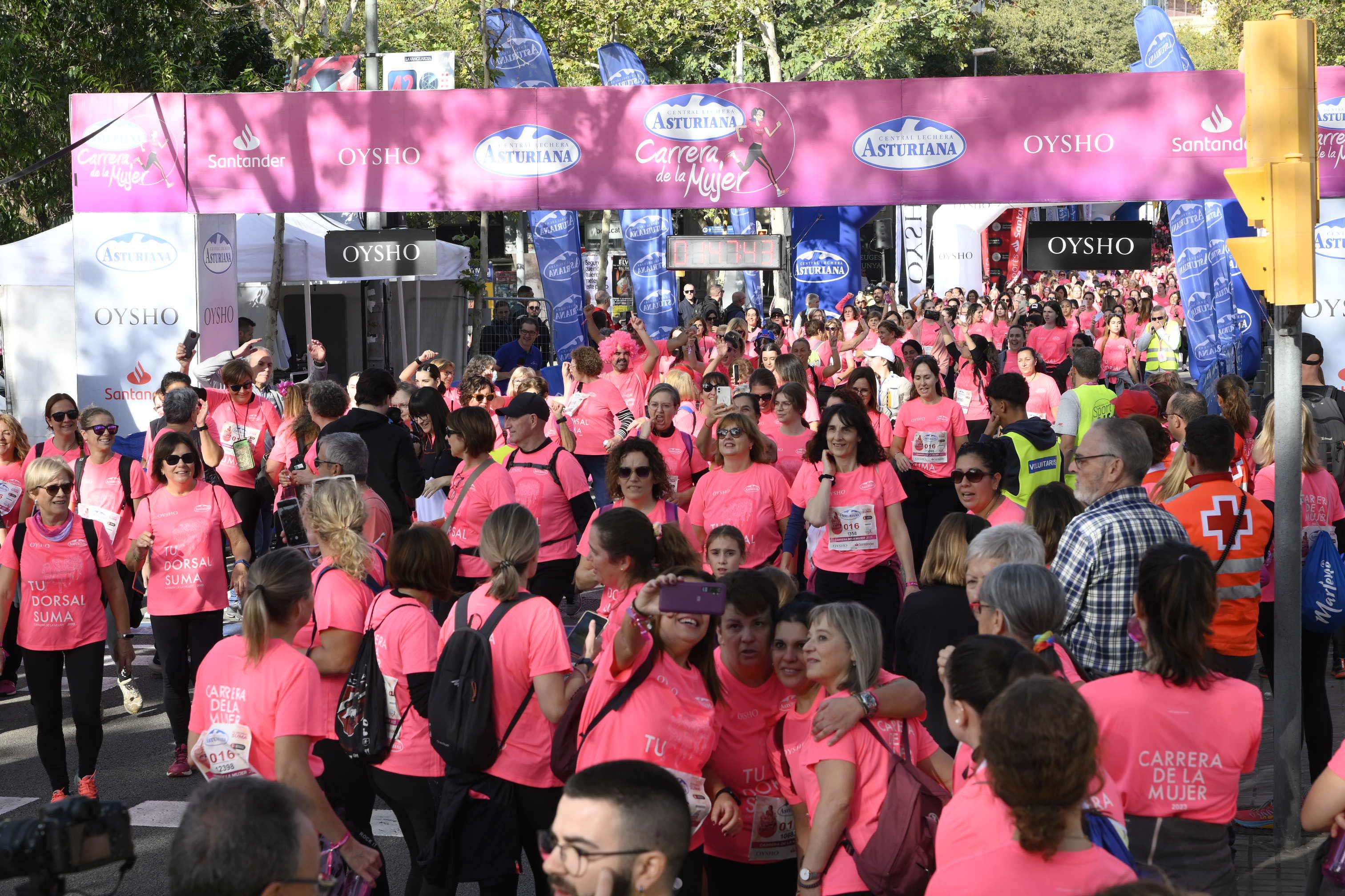 Las mejores fotos de la Carrera de la Mujer de Barcelona 2023. 6224
