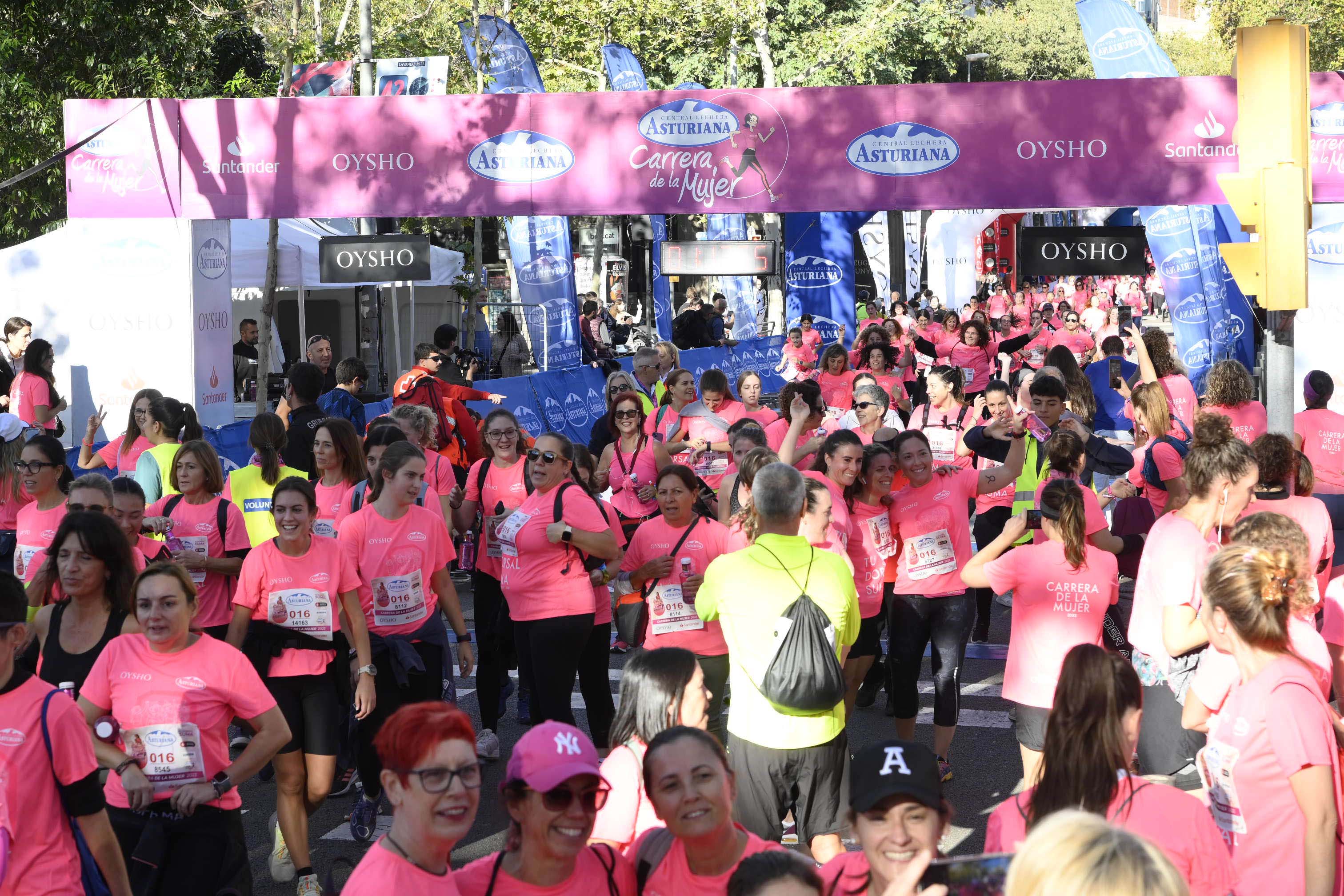 Las mejores fotos de la Carrera de la Mujer de Barcelona 2023. 5370