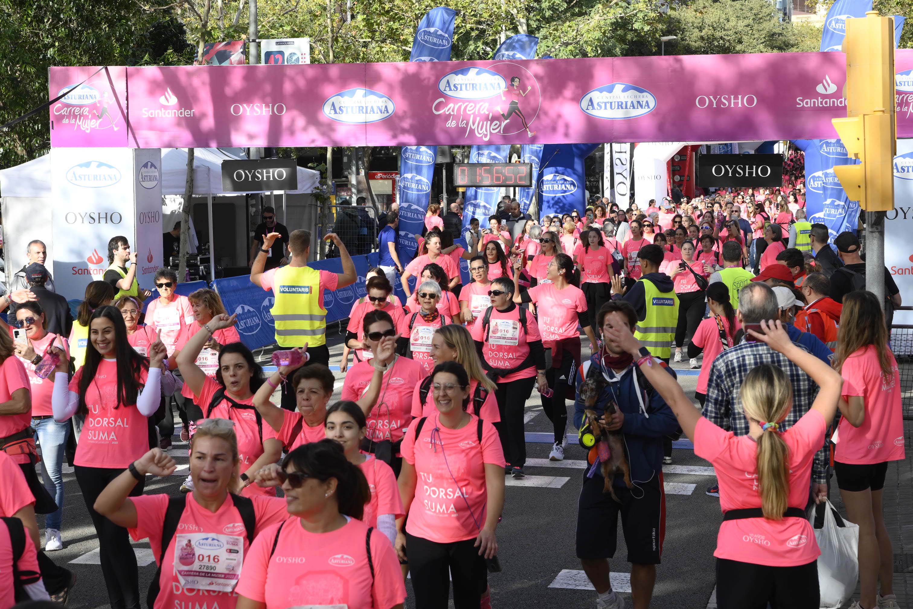 Las mejores fotos de la Carrera de la Mujer de Barcelona 2023. 6483