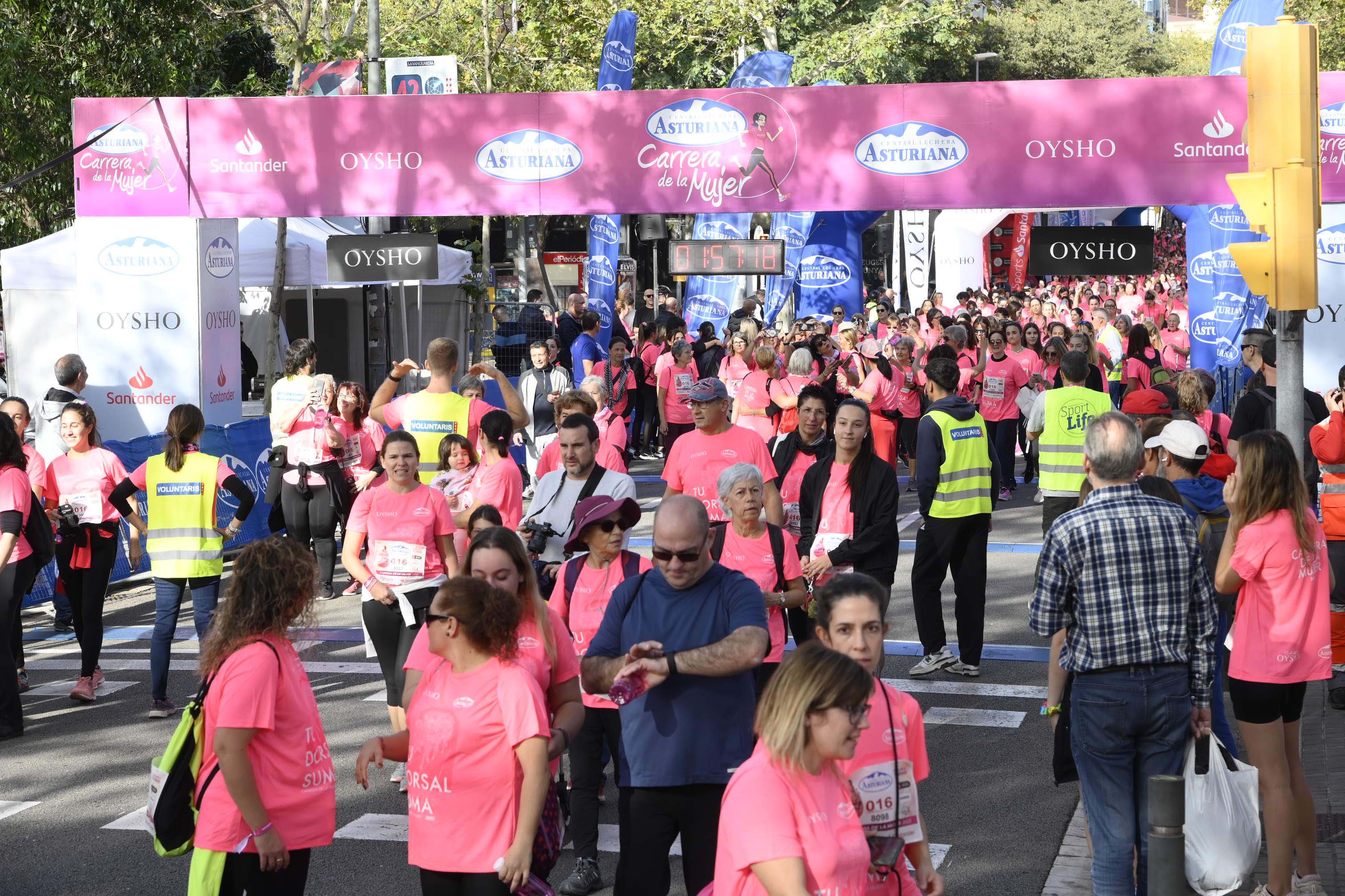 Las mejores fotos de la Carrera de la Mujer de Barcelona 2023. 6496