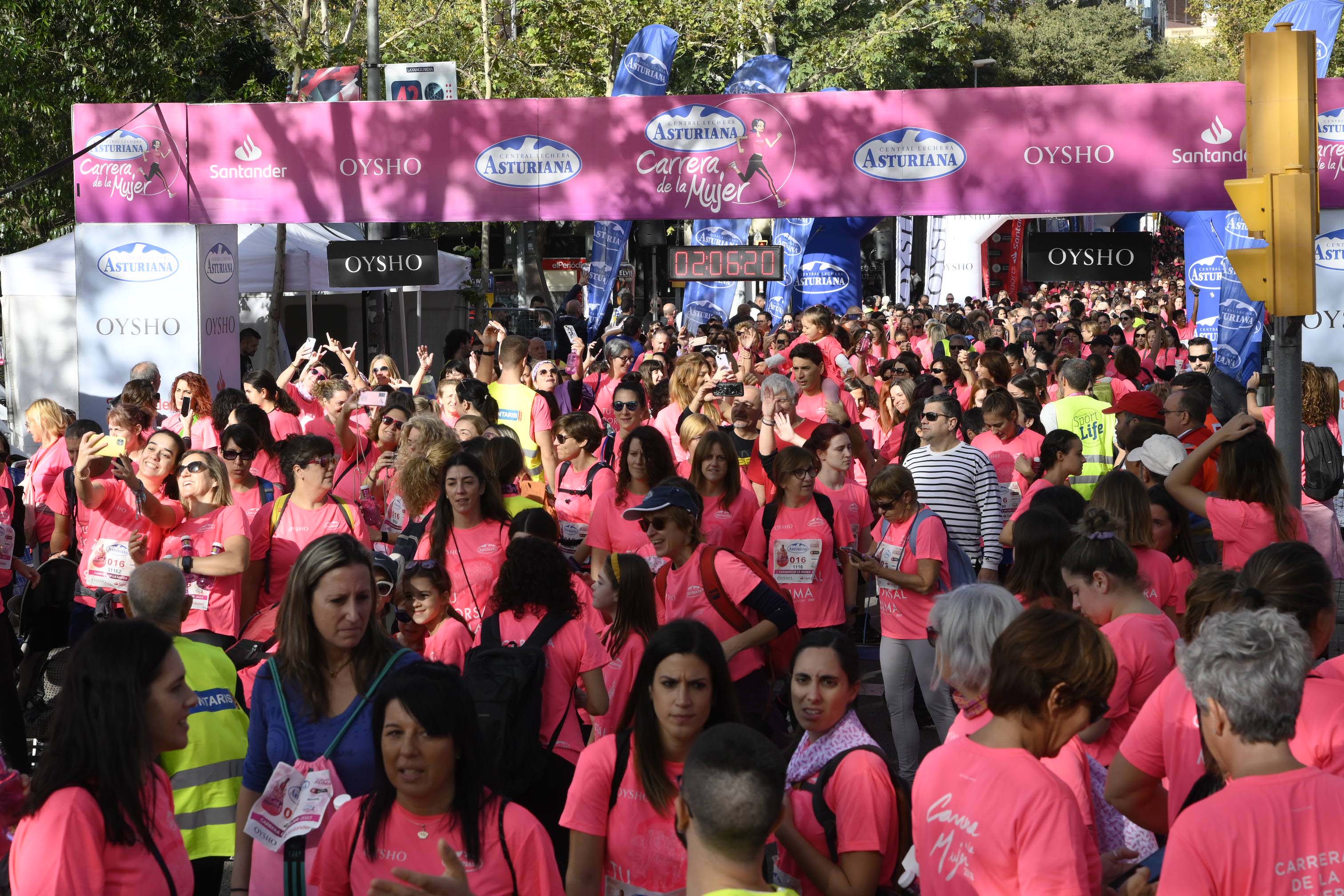 Las mejores fotos de la Carrera de la Mujer de Barcelona 2023. 6751