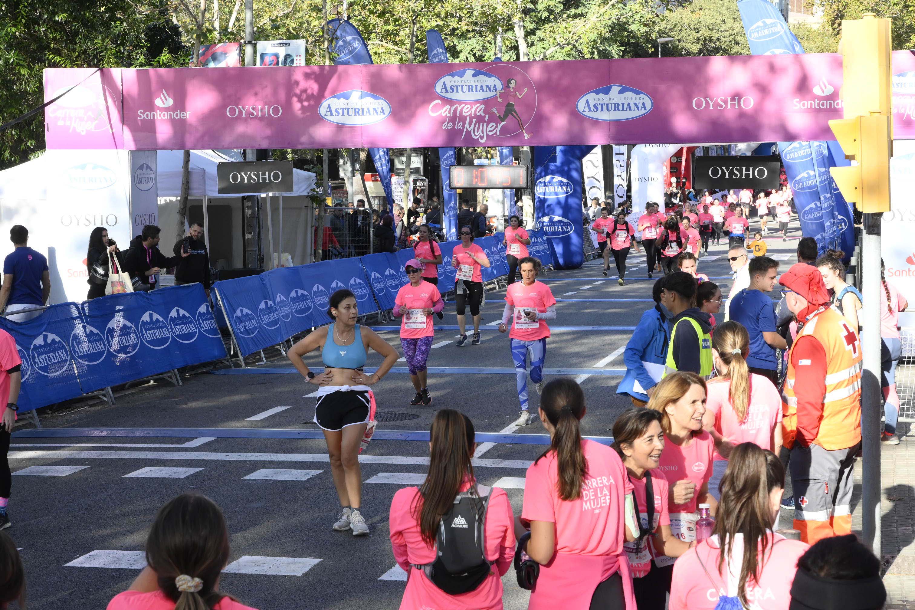 Las mejores fotos de la Carrera de la Mujer de Barcelona 2023. 5167