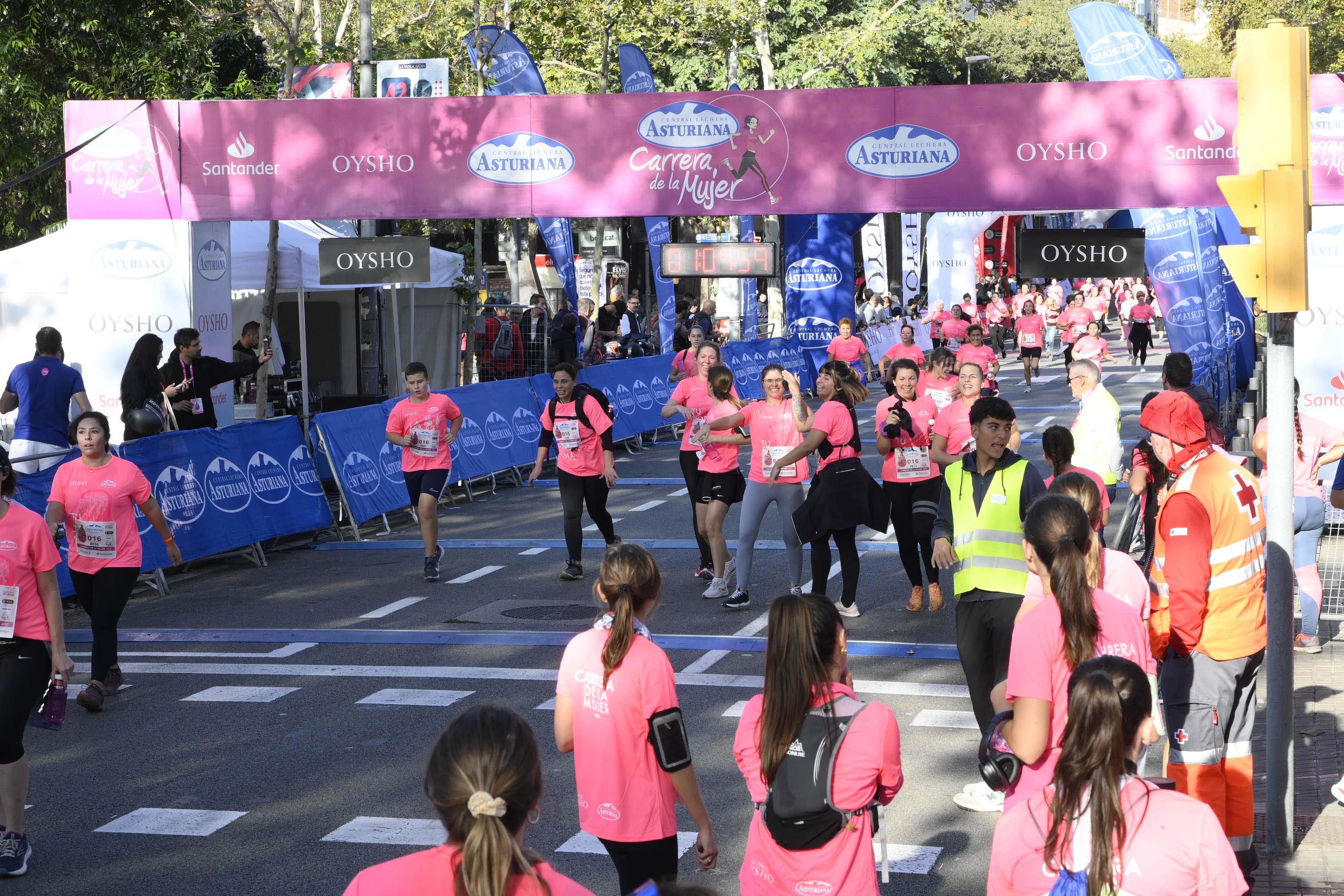 Las mejores fotos de la Carrera de la Mujer de Barcelona 2023. 5171