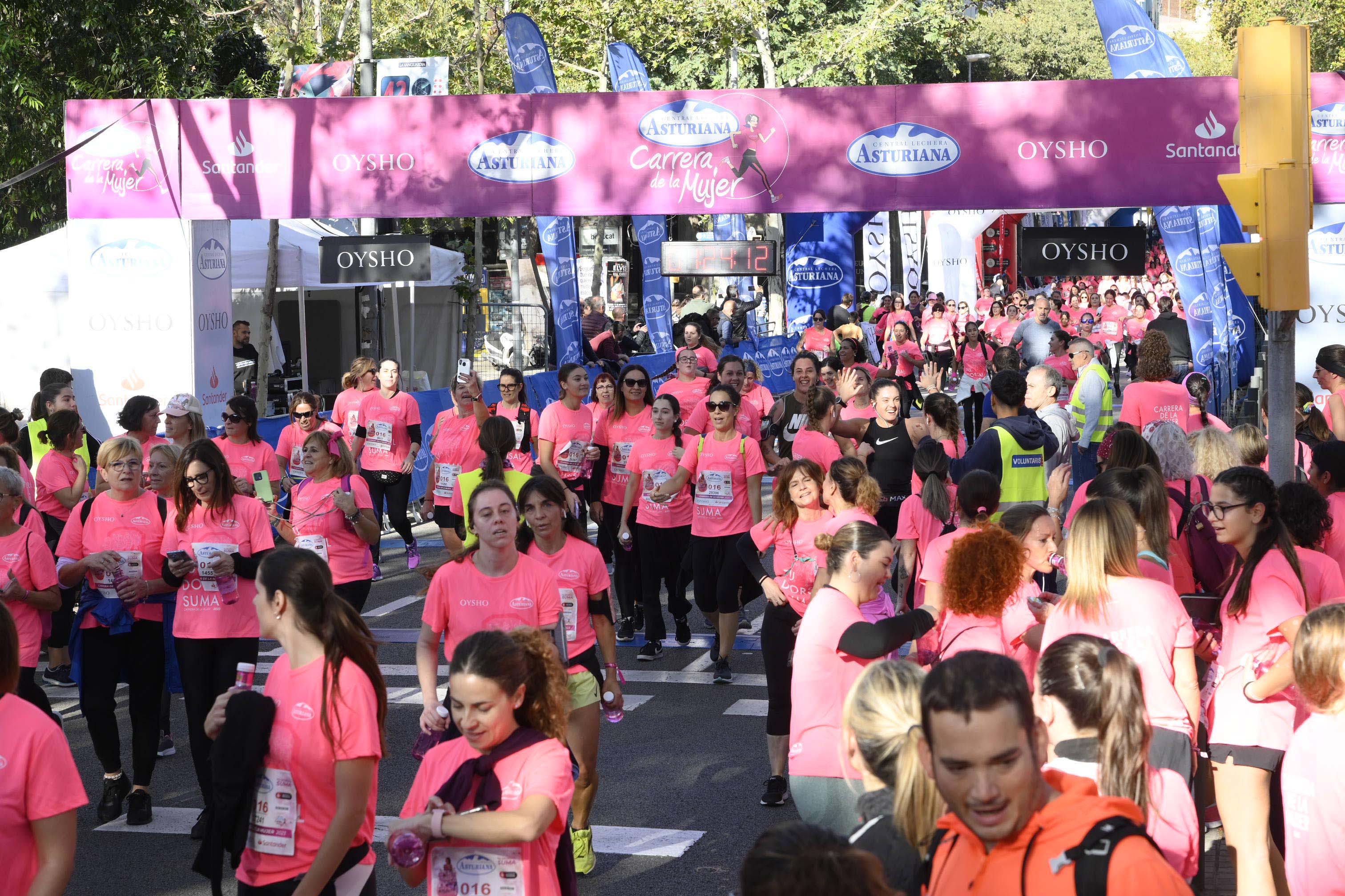 Las mejores fotos de la Carrera de la Mujer de Barcelona 2023. 5533