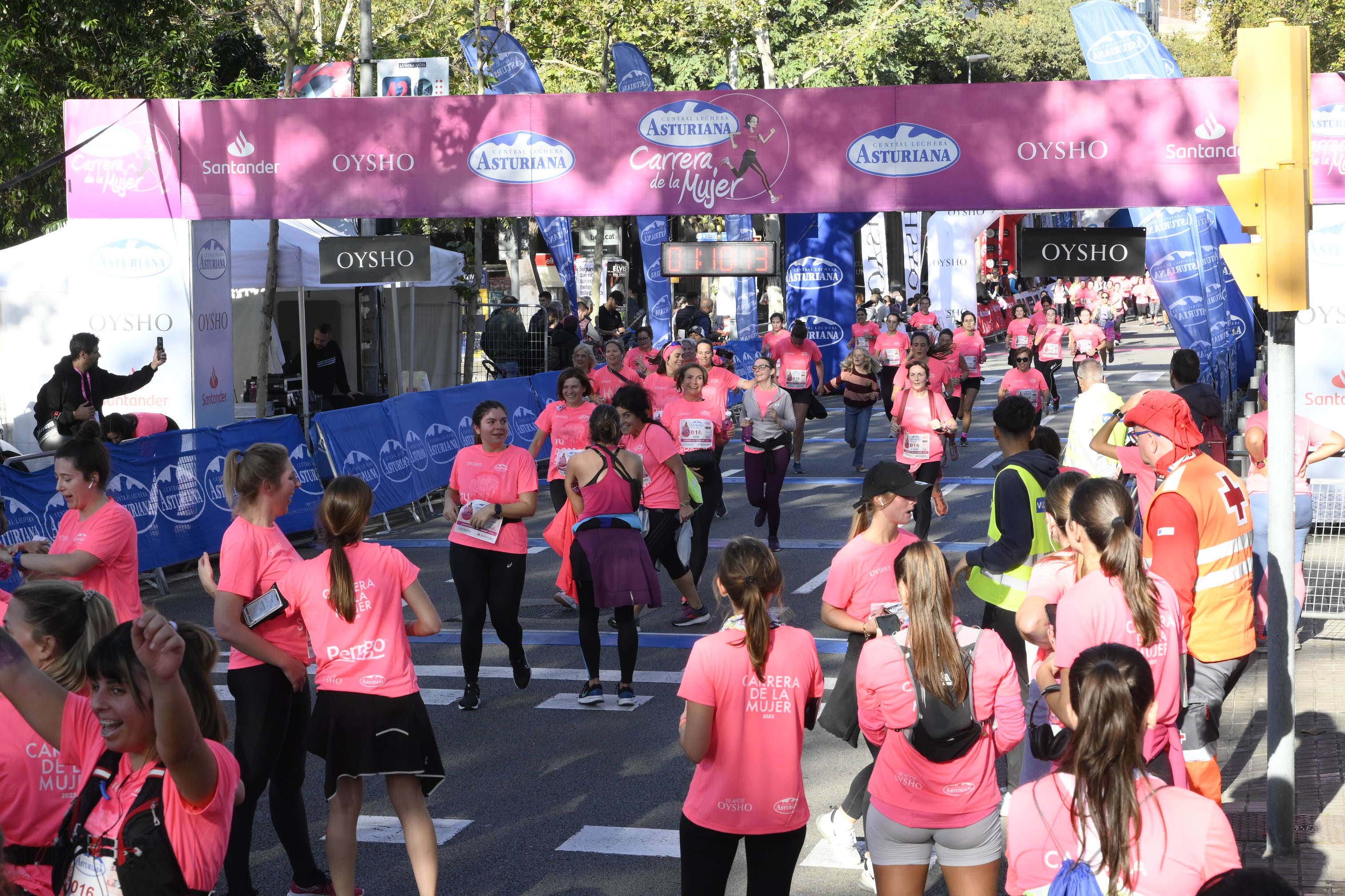 Las mejores fotos de la Carrera de la Mujer de Barcelona 2023. 5178