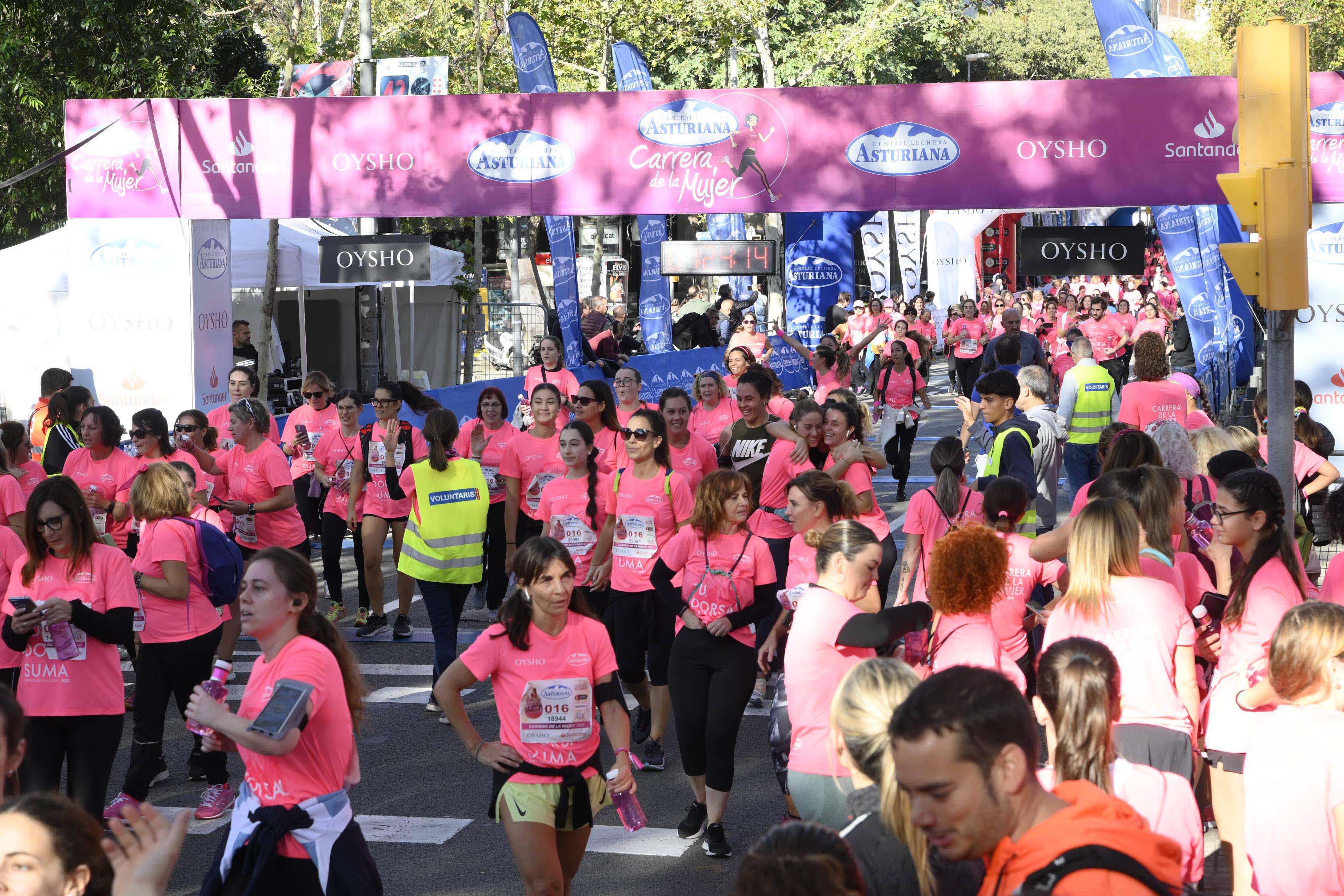 Las mejores fotos de la Carrera de la Mujer de Barcelona 2023. 5534