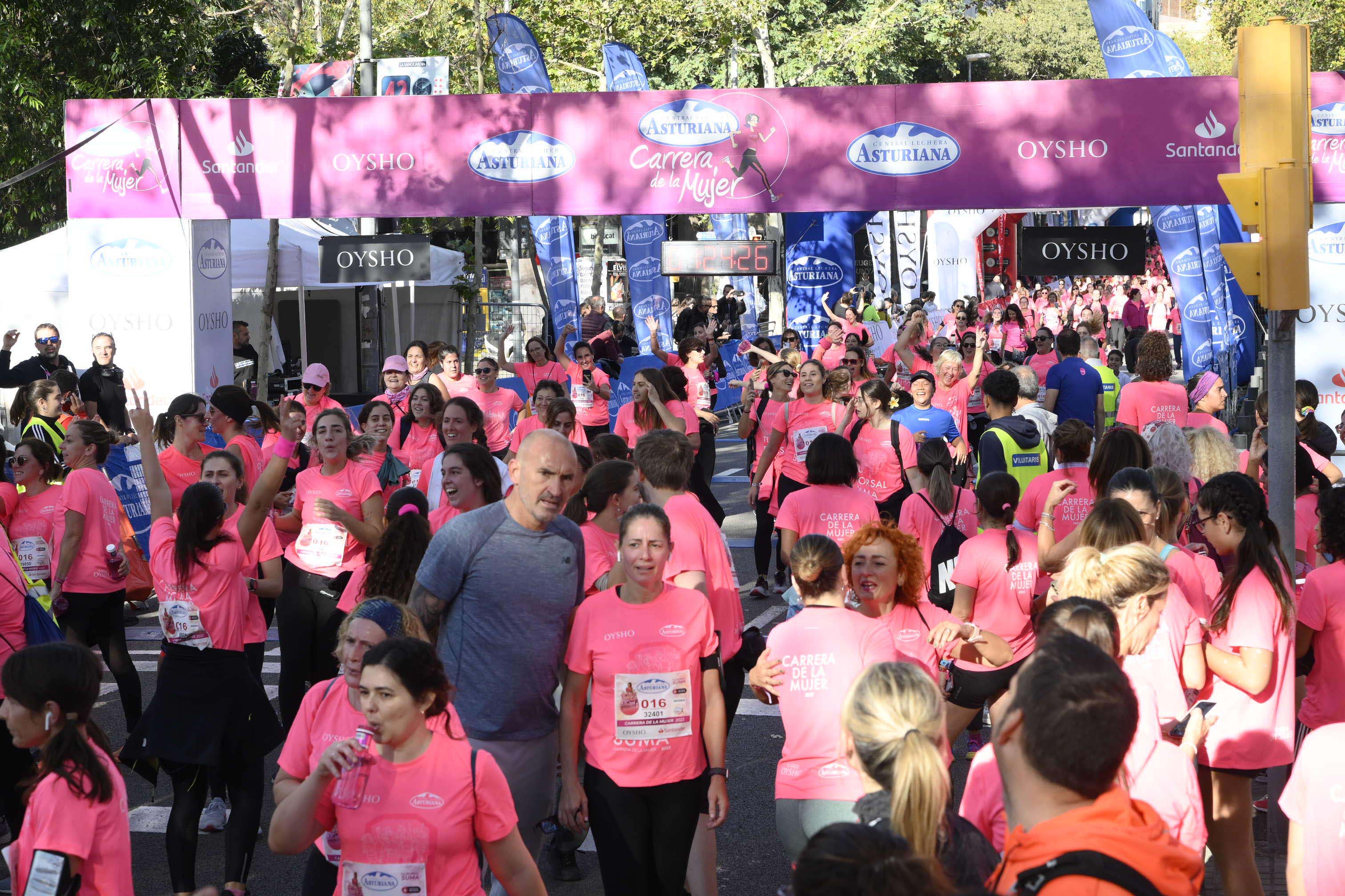 Las mejores fotos de la Carrera de la Mujer de Barcelona 2023. 5540