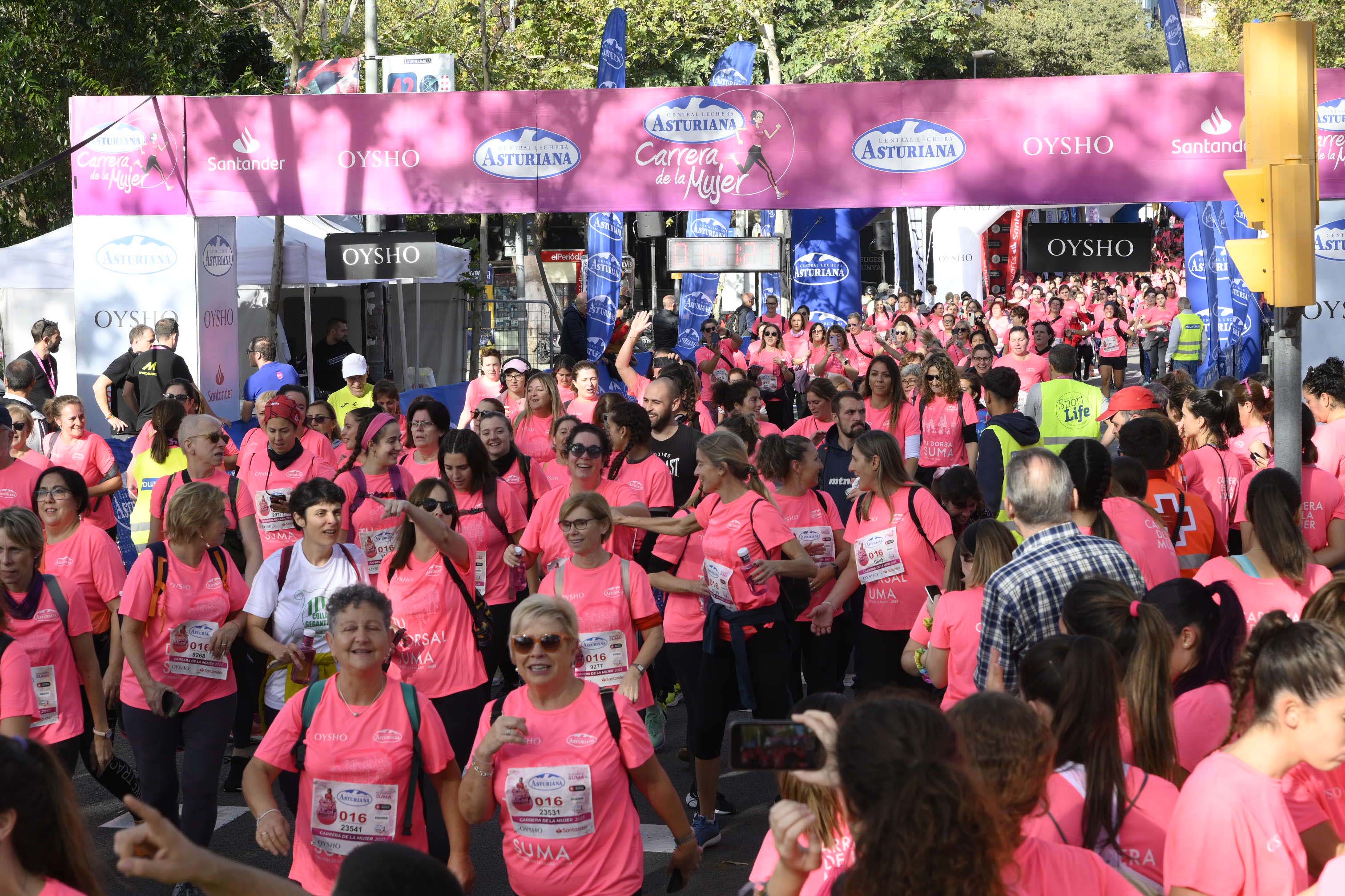 Las mejores fotos de la Carrera de la Mujer de Barcelona 2023. 6033
