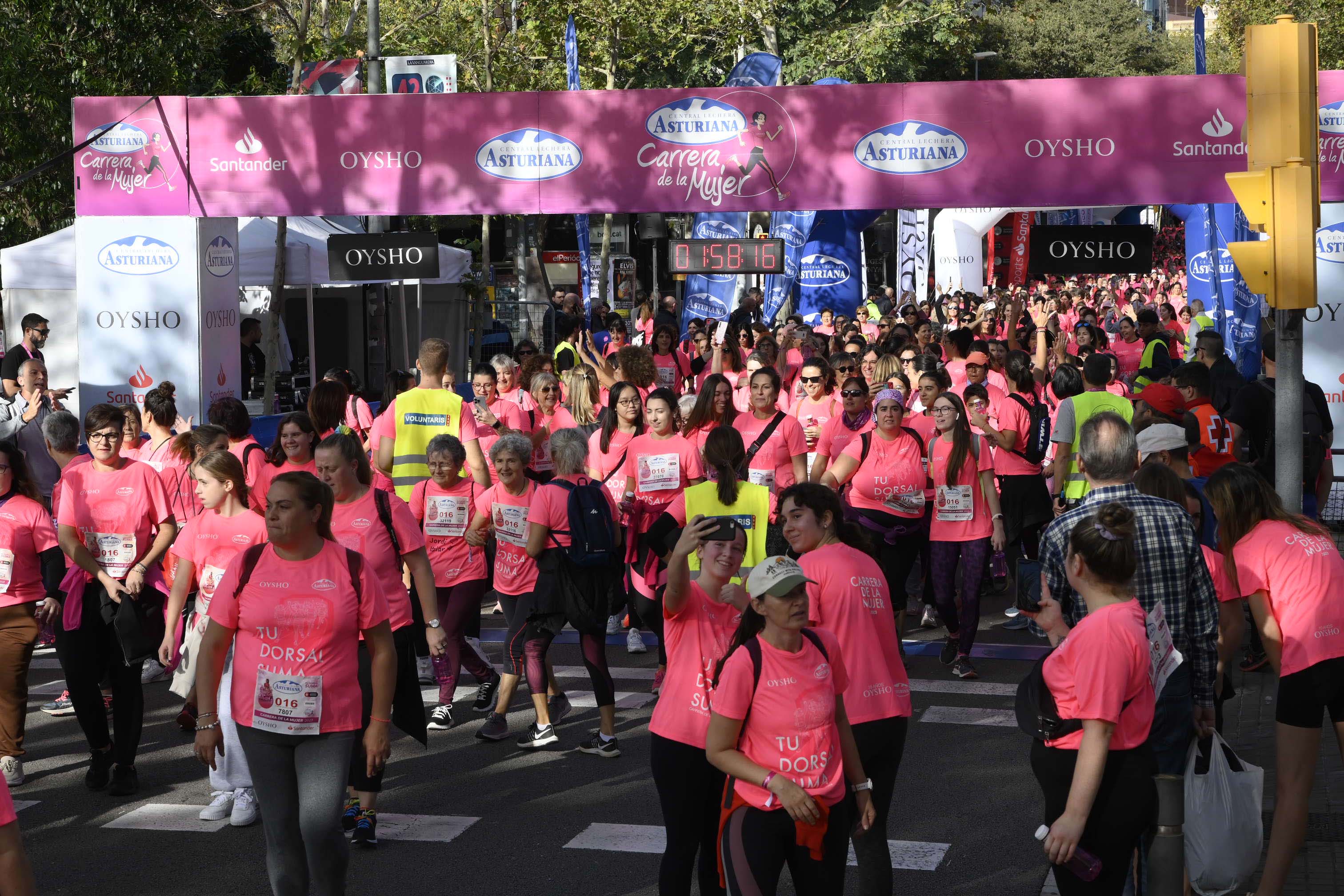 Las mejores fotos de la Carrera de la Mujer de Barcelona 2023. 6521