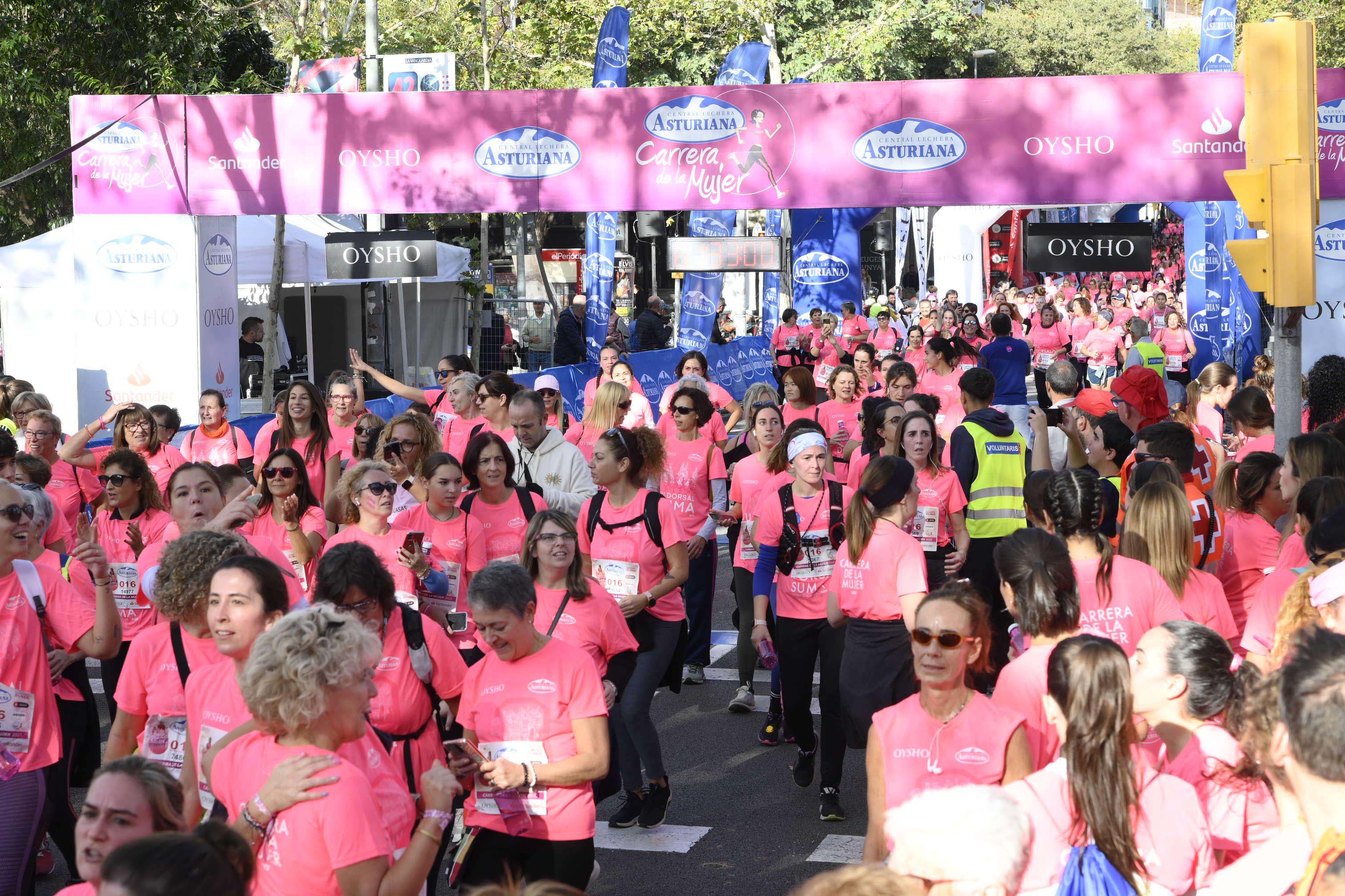 Las mejores fotos de la Carrera de la Mujer de Barcelona 2023. 5793