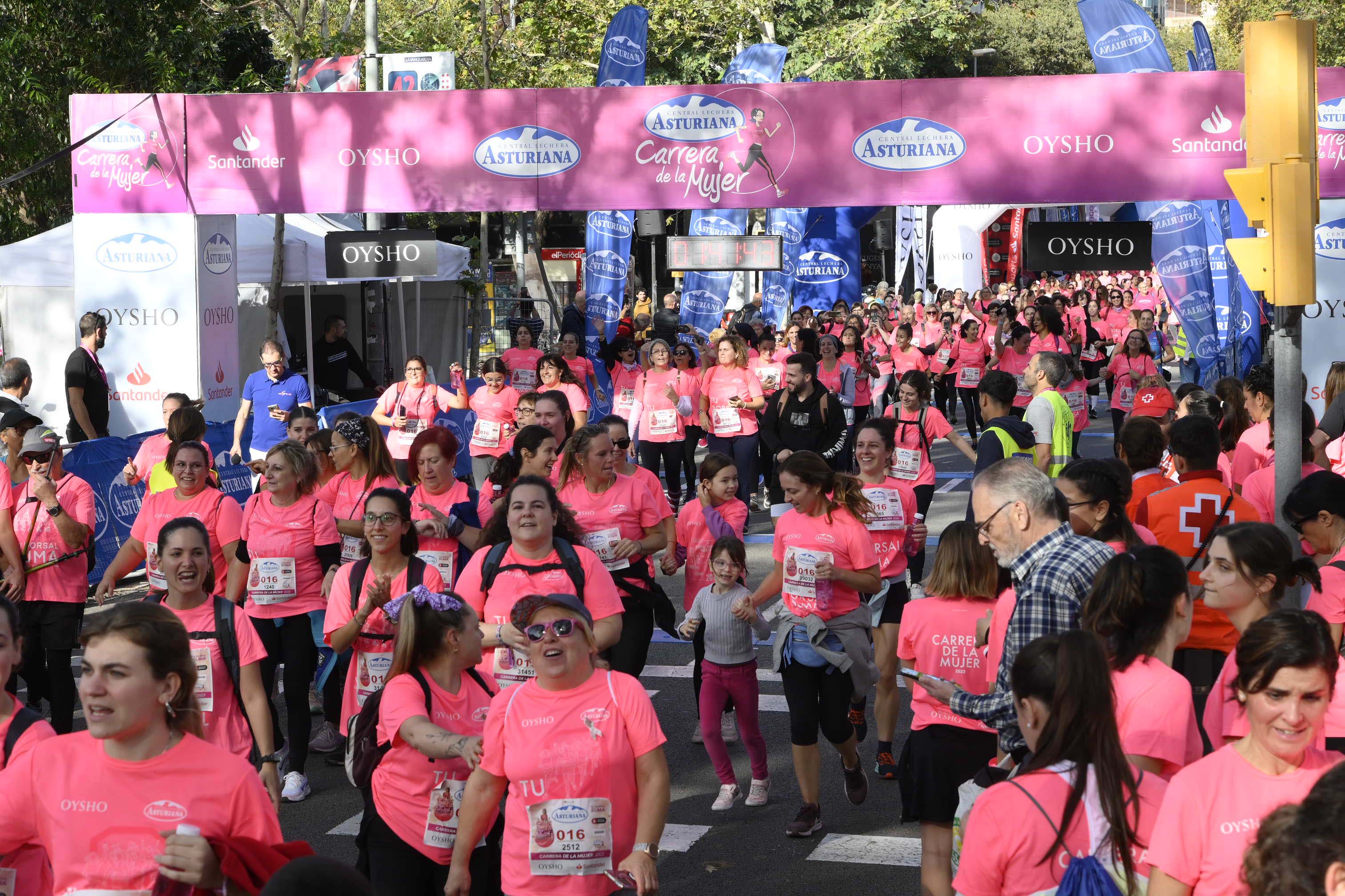 Las mejores fotos de la Carrera de la Mujer de Barcelona 2023. 6044